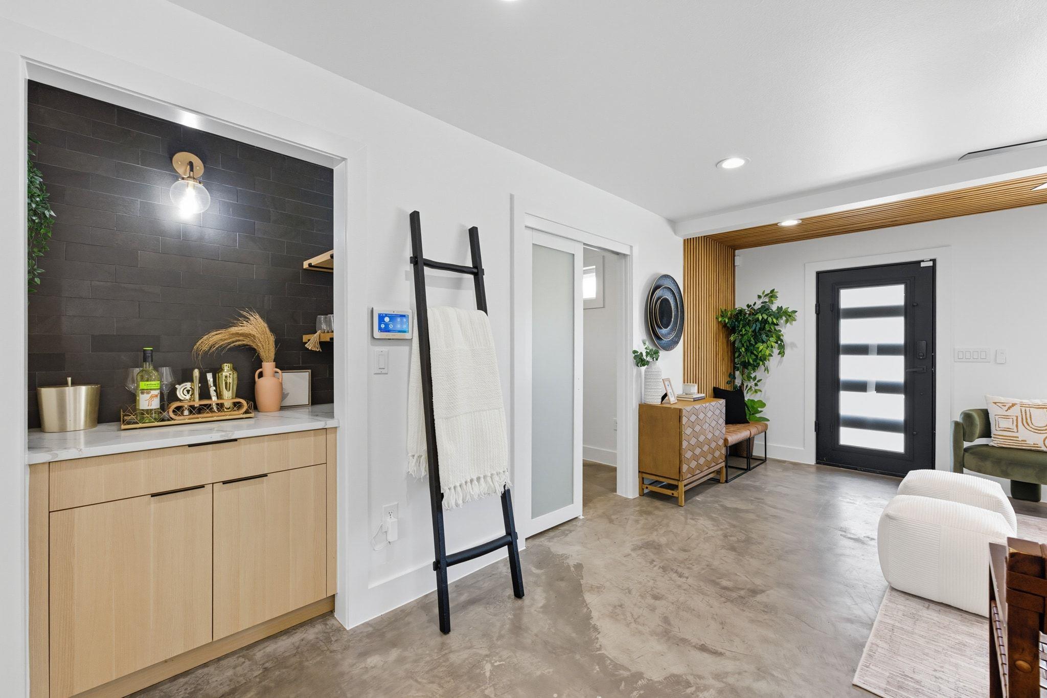 1409 Westmoor Dr, Austin, TX 78723