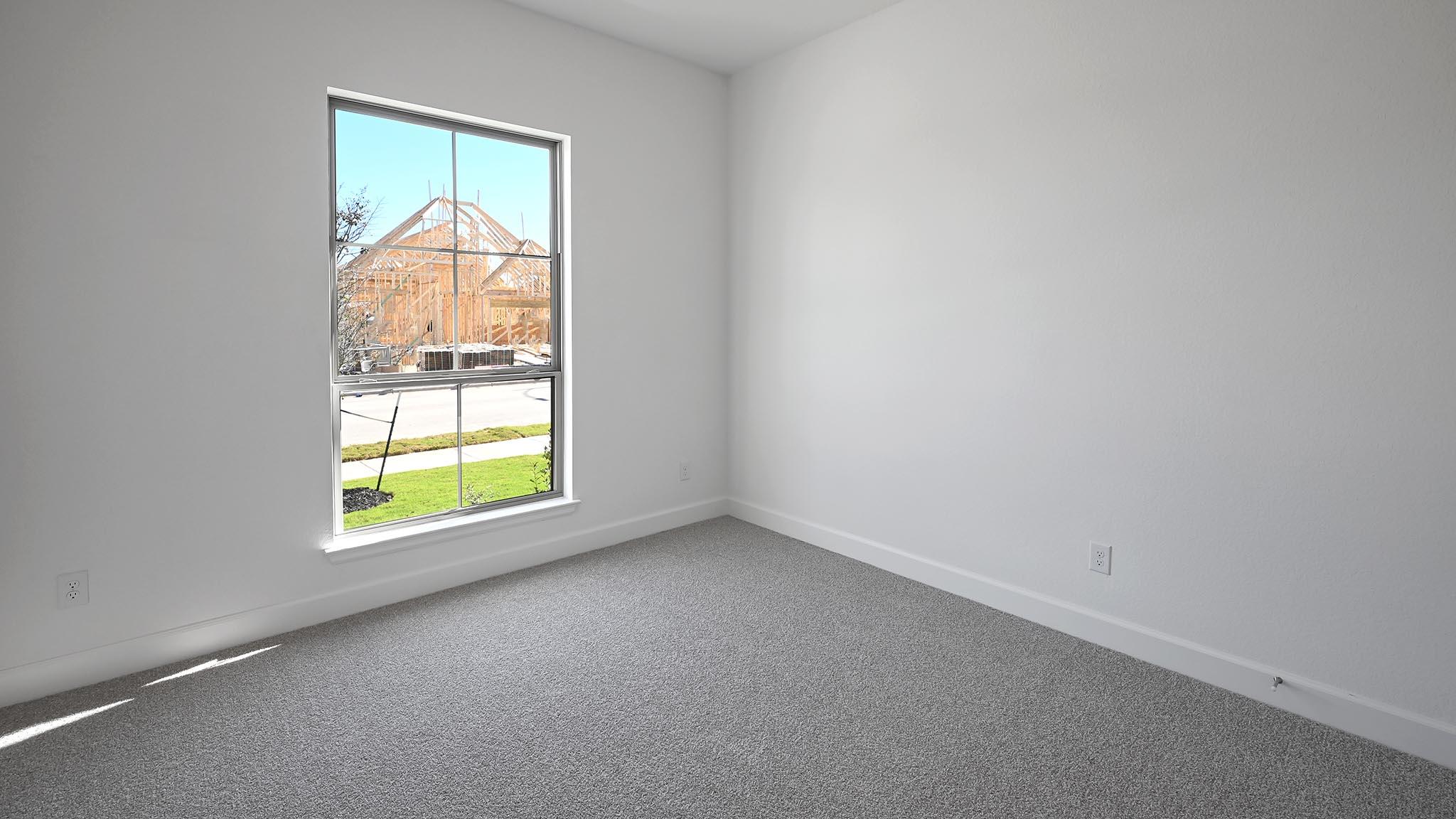 307 Foxfire Cv, Lockhart, TX 78644