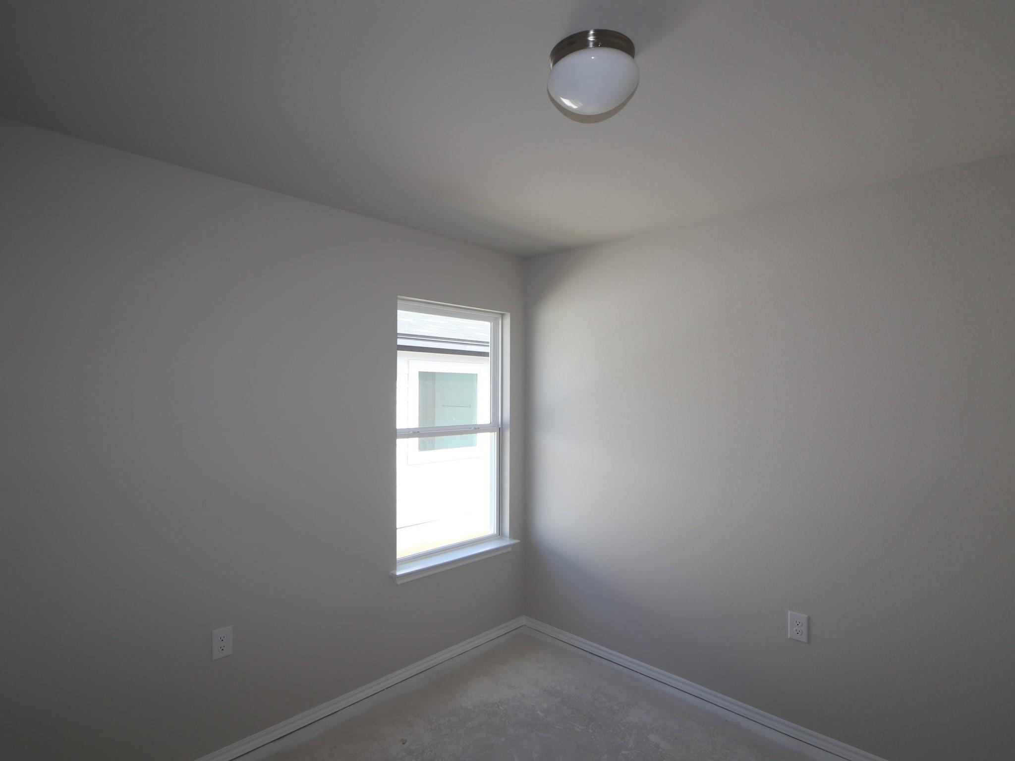 9121 Furman Dr, Austin, TX 78747