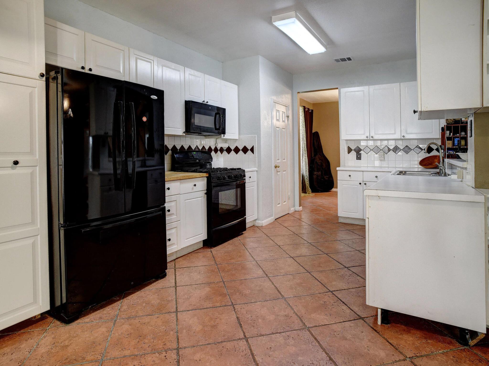 13204 Calf Roping Trl, Austin, TX 78727