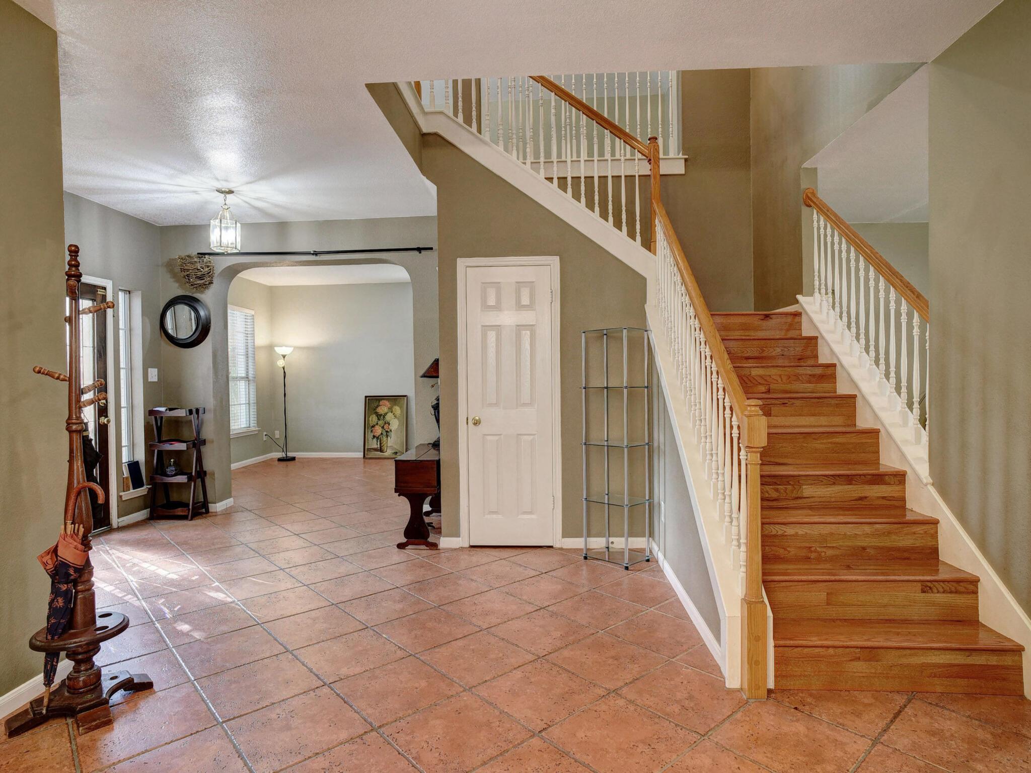 13204 Calf Roping Trl, Austin, TX 78727