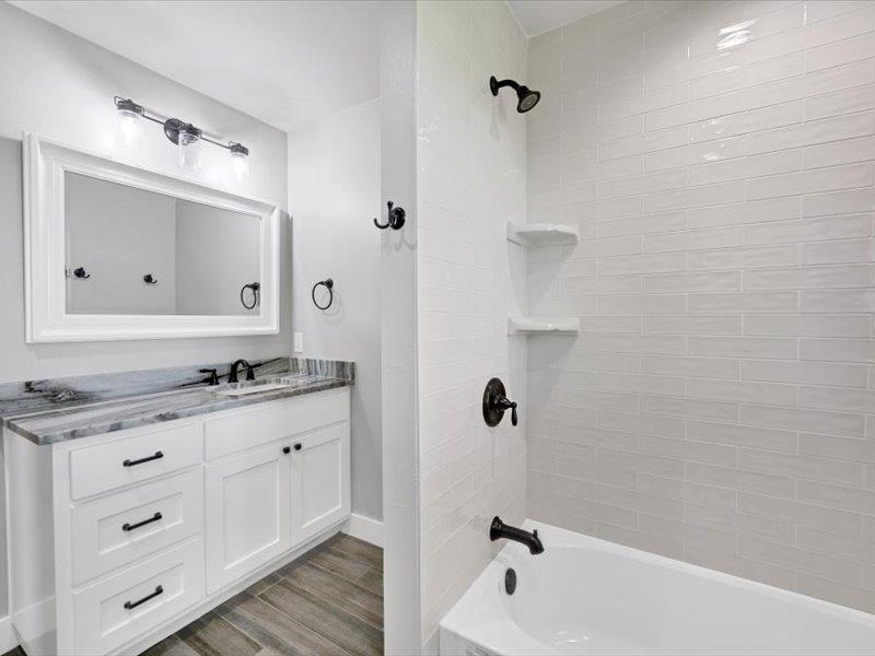 2719 Post Oak Rd, Webberville, TX 78653