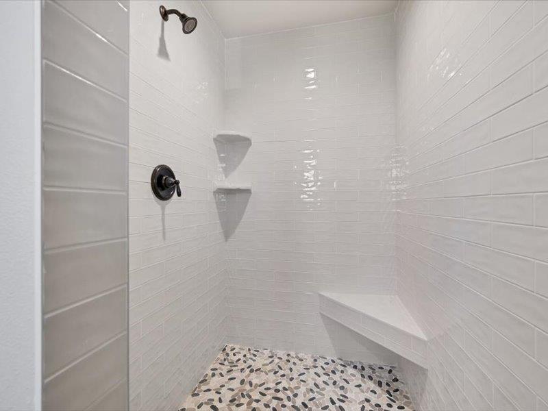 2719 Post Oak Rd, Webberville, TX 78653