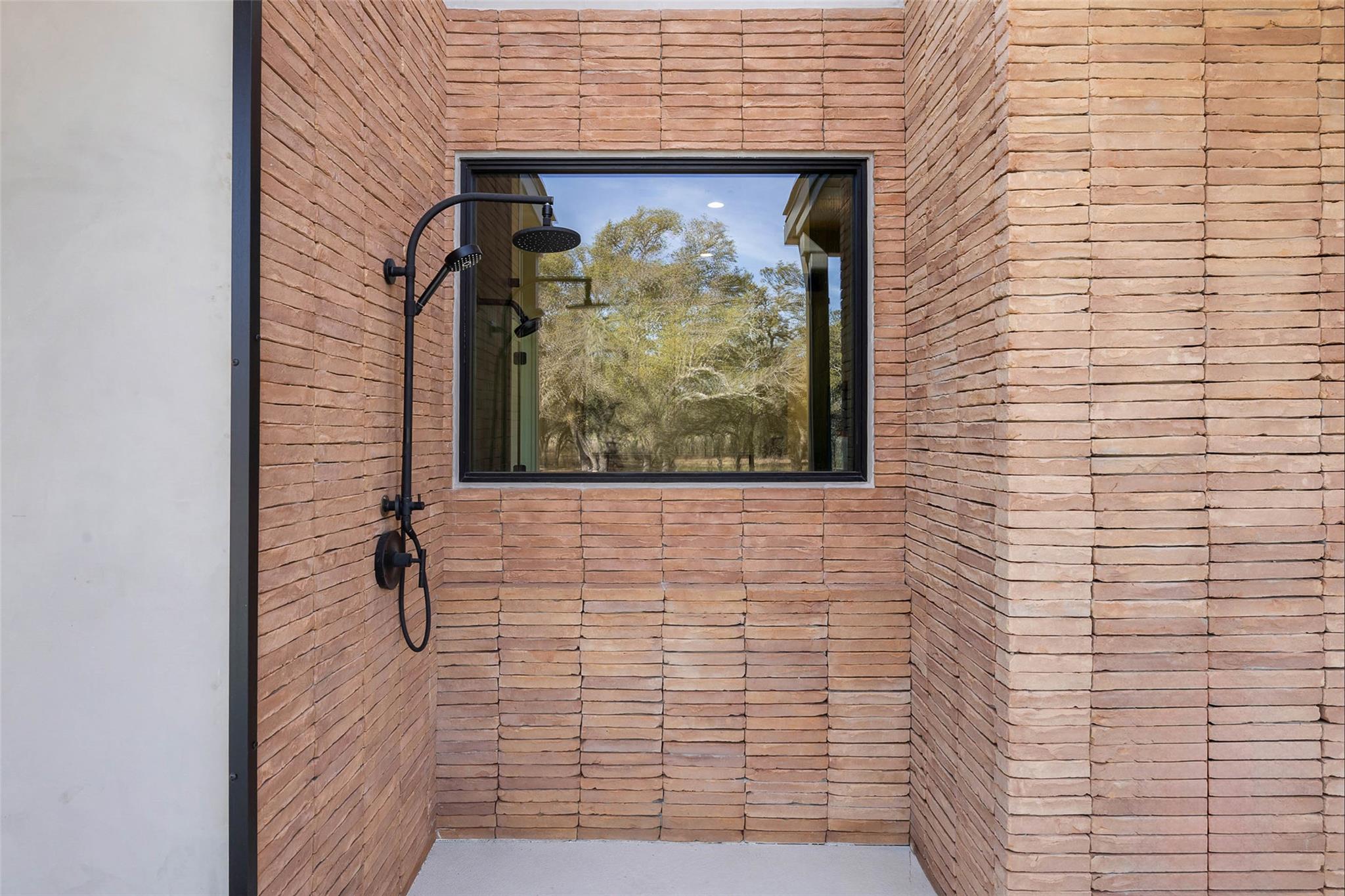 444 Klein Rd, Stonewall, TX 78671