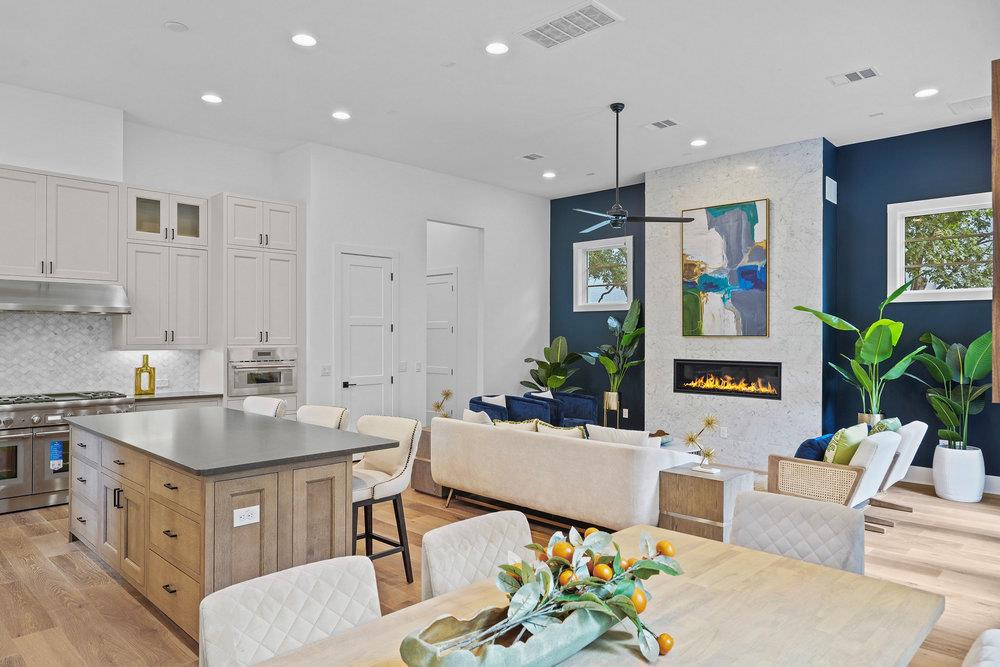 1719 Spyglass Dr # 18, Austin, TX 78746