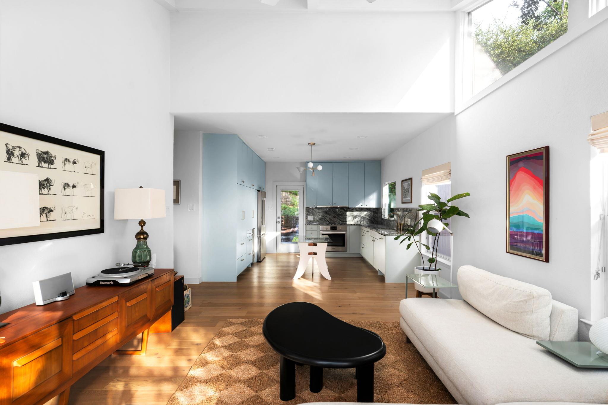 2007 Alameda Dr, Austin, TX 78704