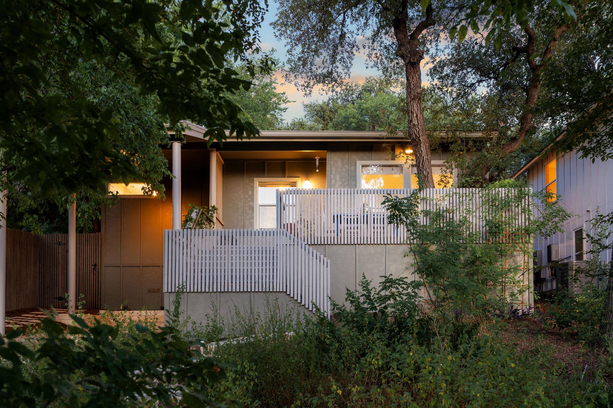 2007 Alameda Dr, Austin, TX 78704