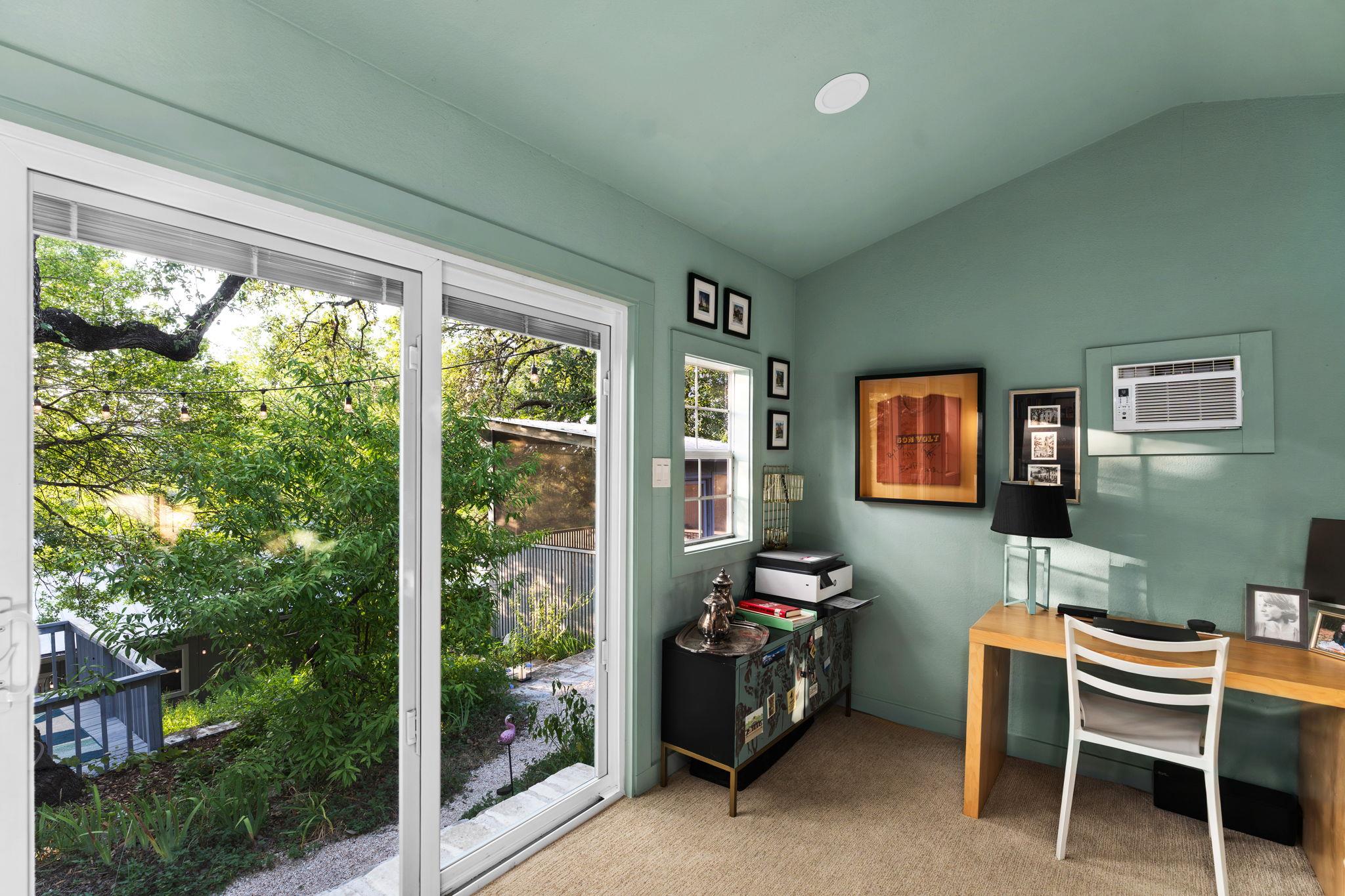 2007 Alameda Dr, Austin, TX 78704