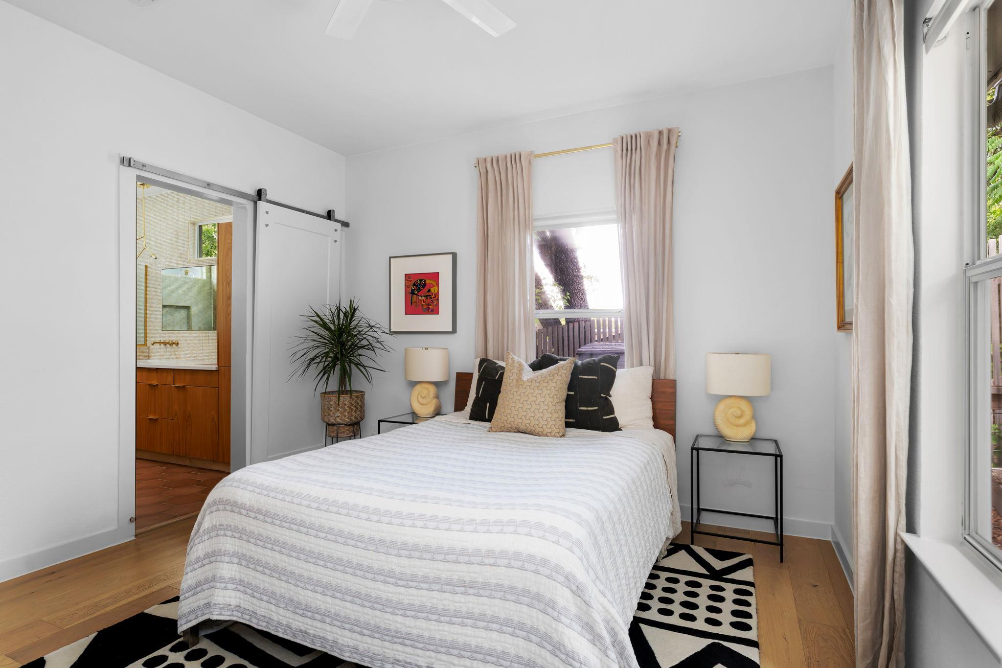 2007 Alameda Dr, Austin, TX 78704