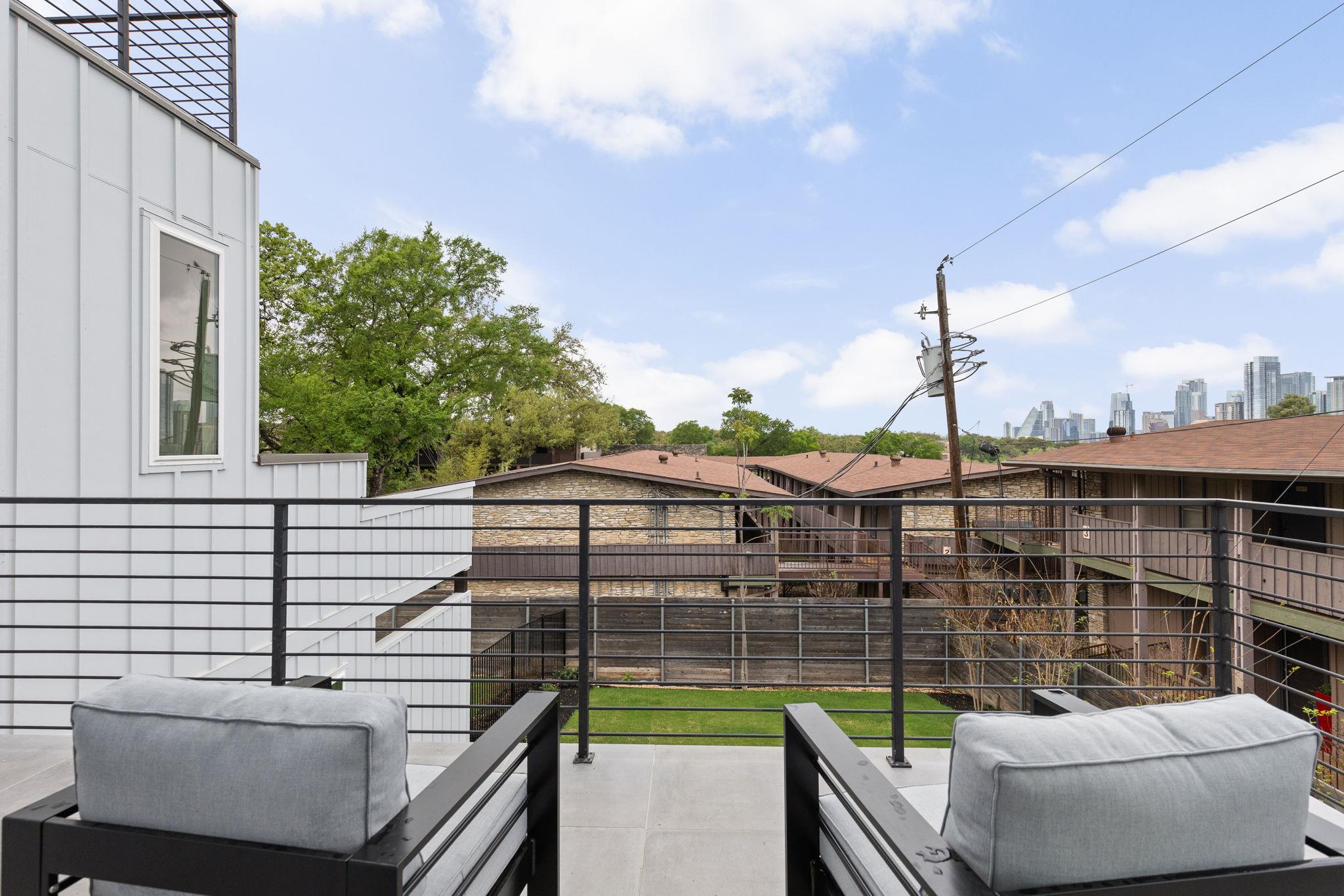1402 Summit St # A, Austin, TX 78741