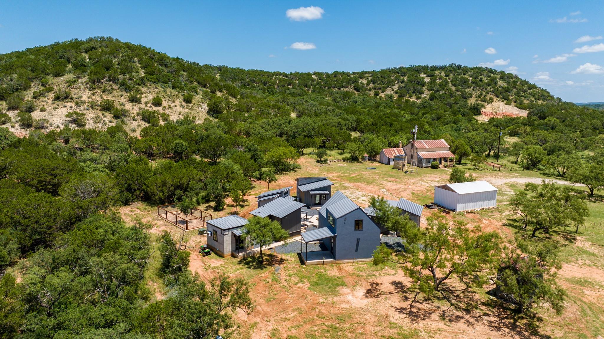 1825 Onion Creek Rd, Mason, TX 78618