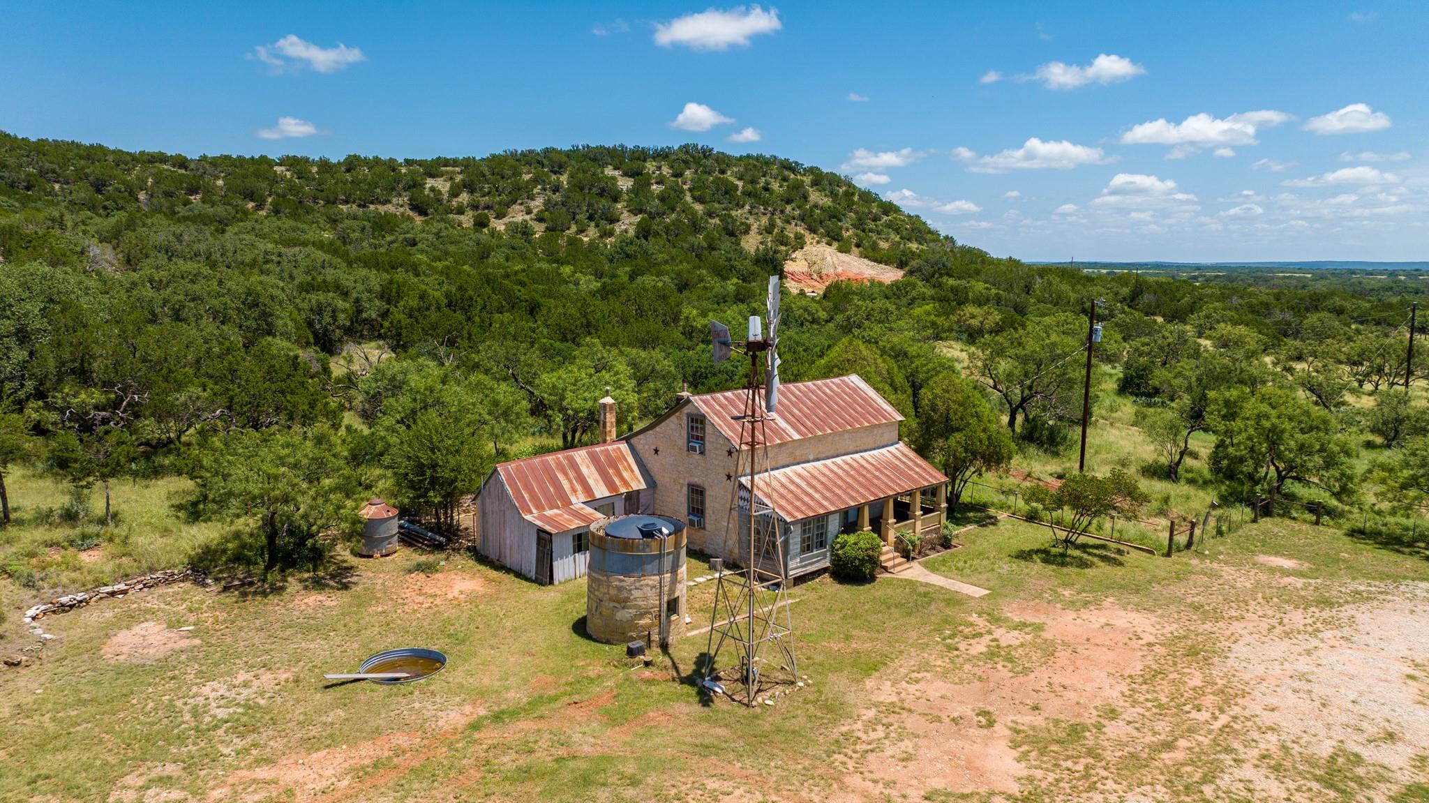 1825 Onion Creek Rd, Mason, TX 78618