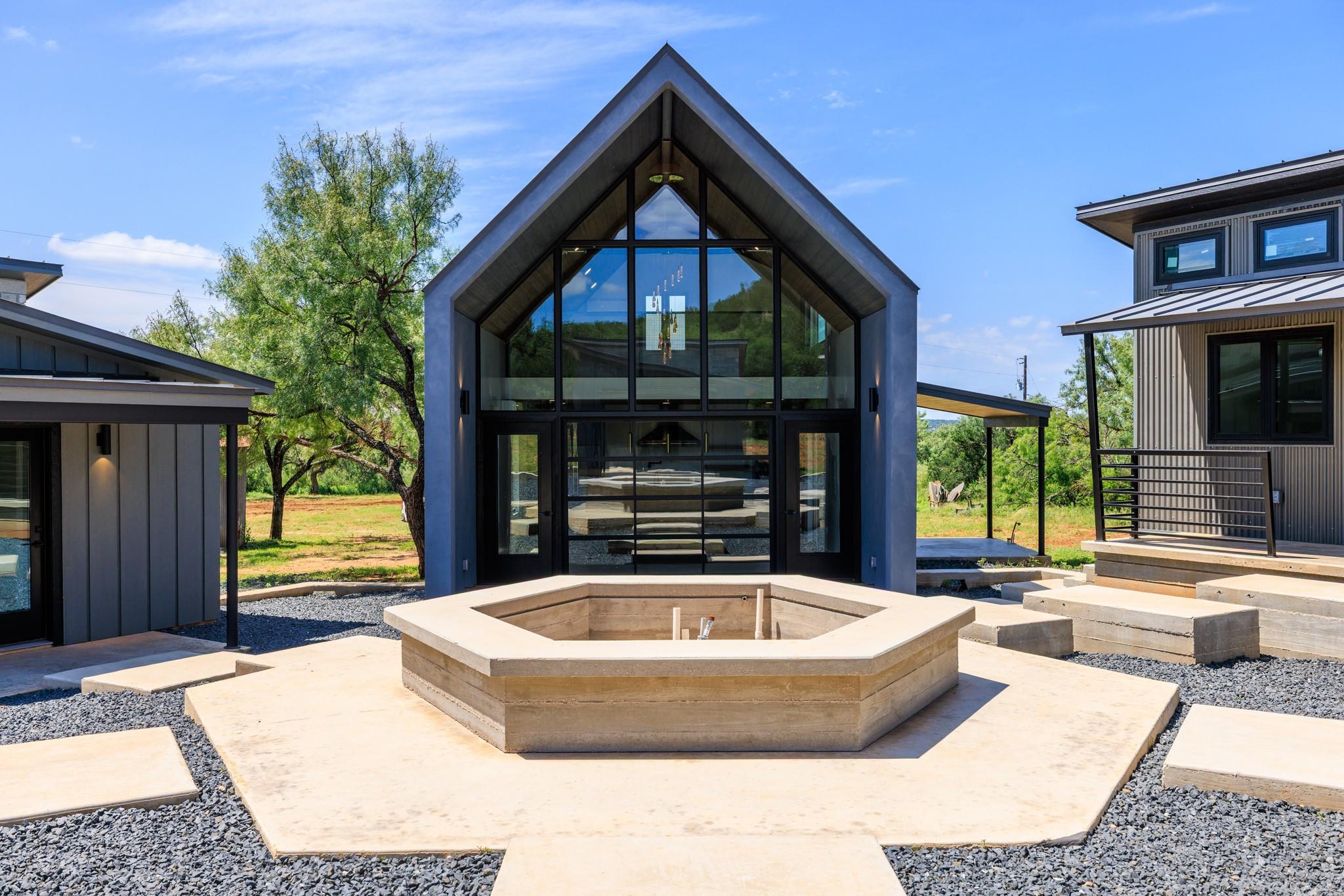 1825 Onion Creek Rd, Mason, TX 78618