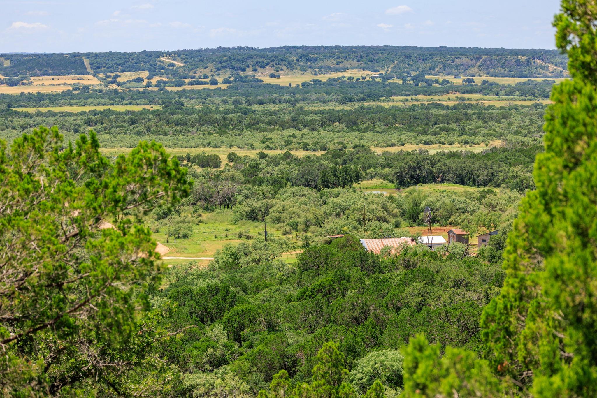 1825 Onion Creek Rd, Mason, TX 78618