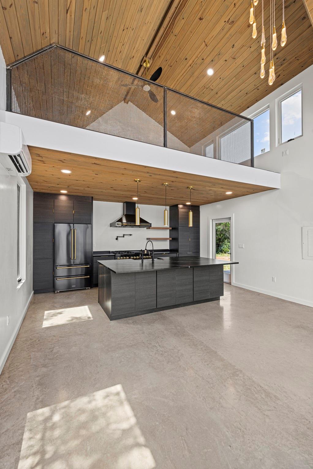 1825 Onion Creek Rd, Mason, TX 78618