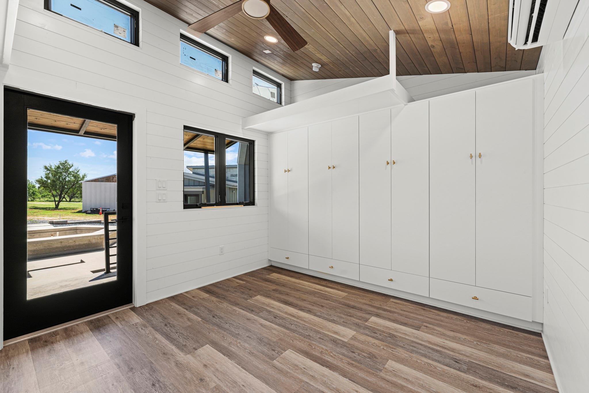 1825 Onion Creek Rd, Mason, TX 78618