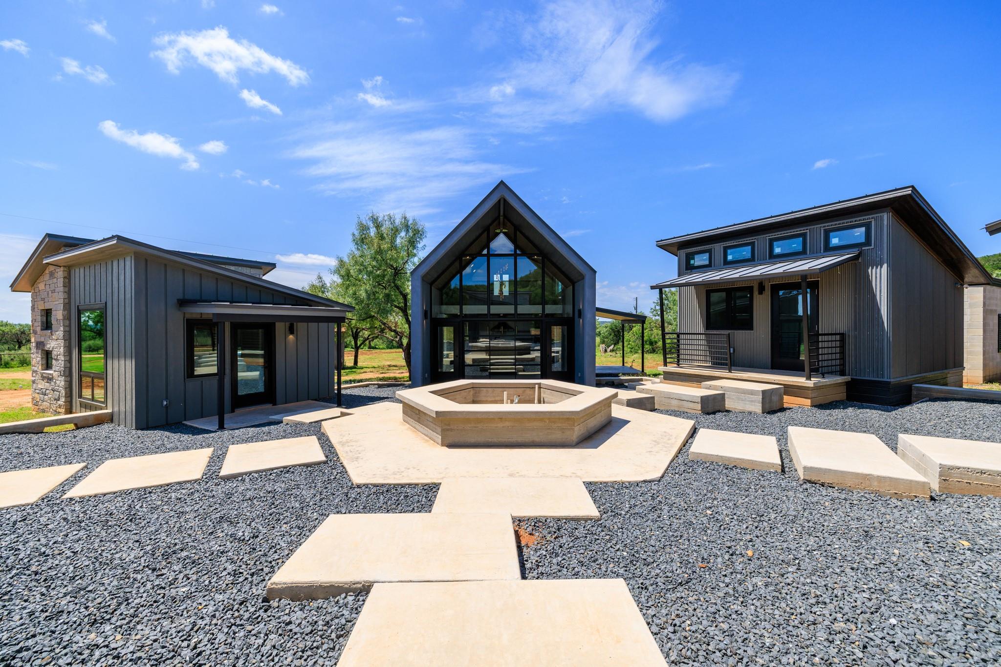 1825 Onion Creek Rd, Mason, TX 78618