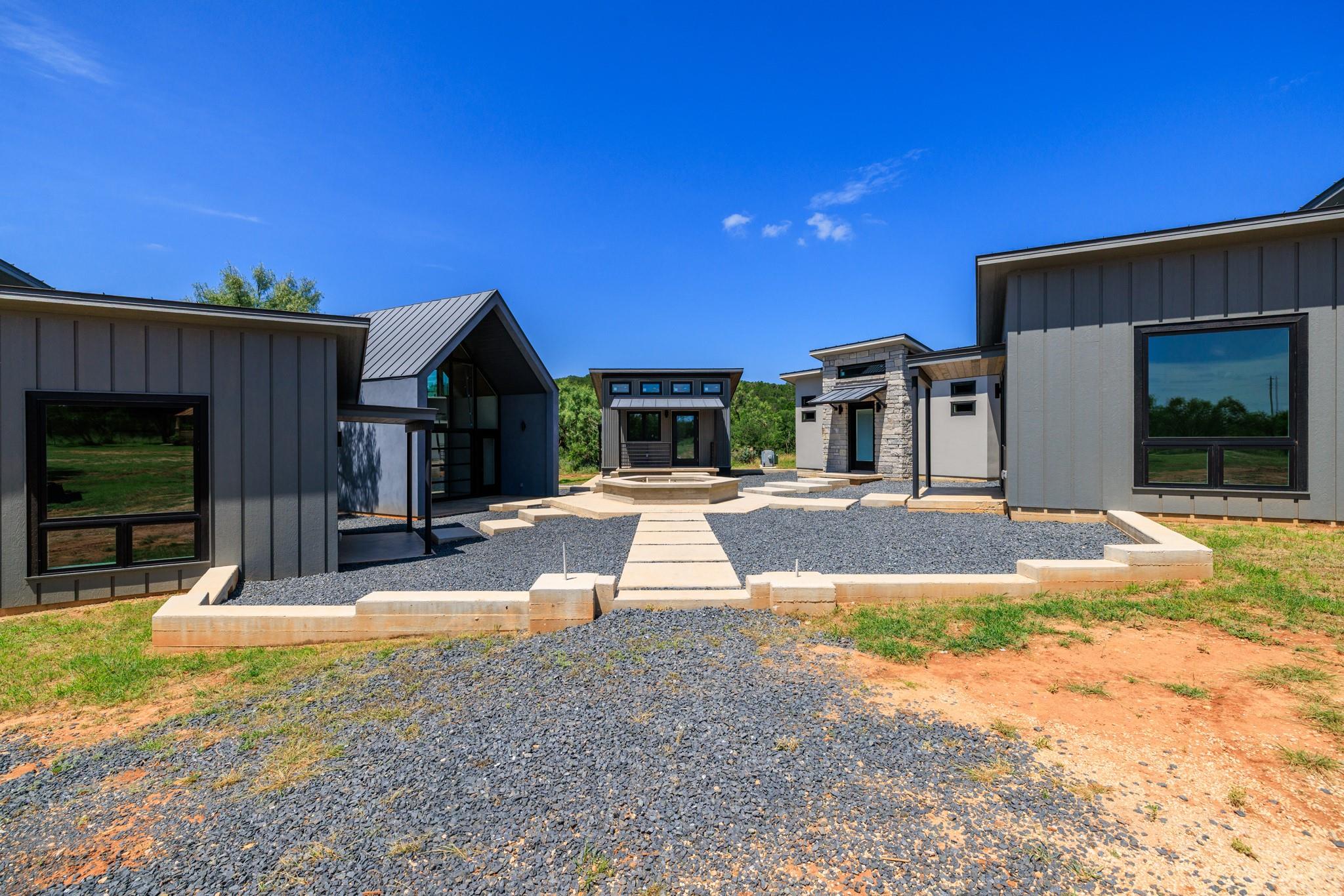 1825 Onion Creek Rd, Mason, TX 78618