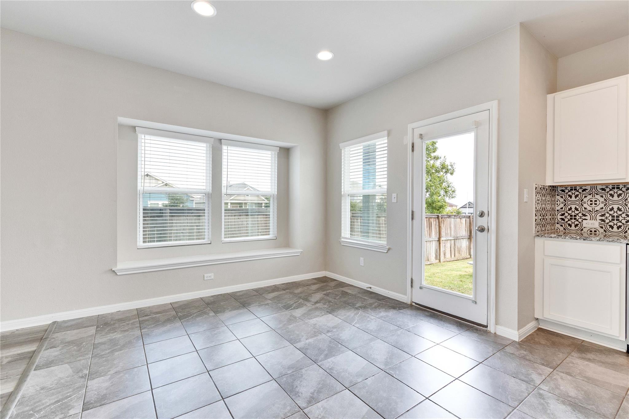 1109 Esplanade Pkwy, San Marcos, TX 78666