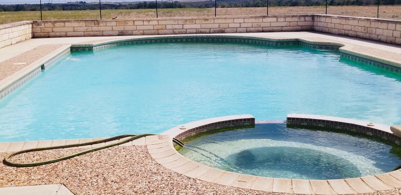 12300 Fm 1105, Bartlett, TX 76511