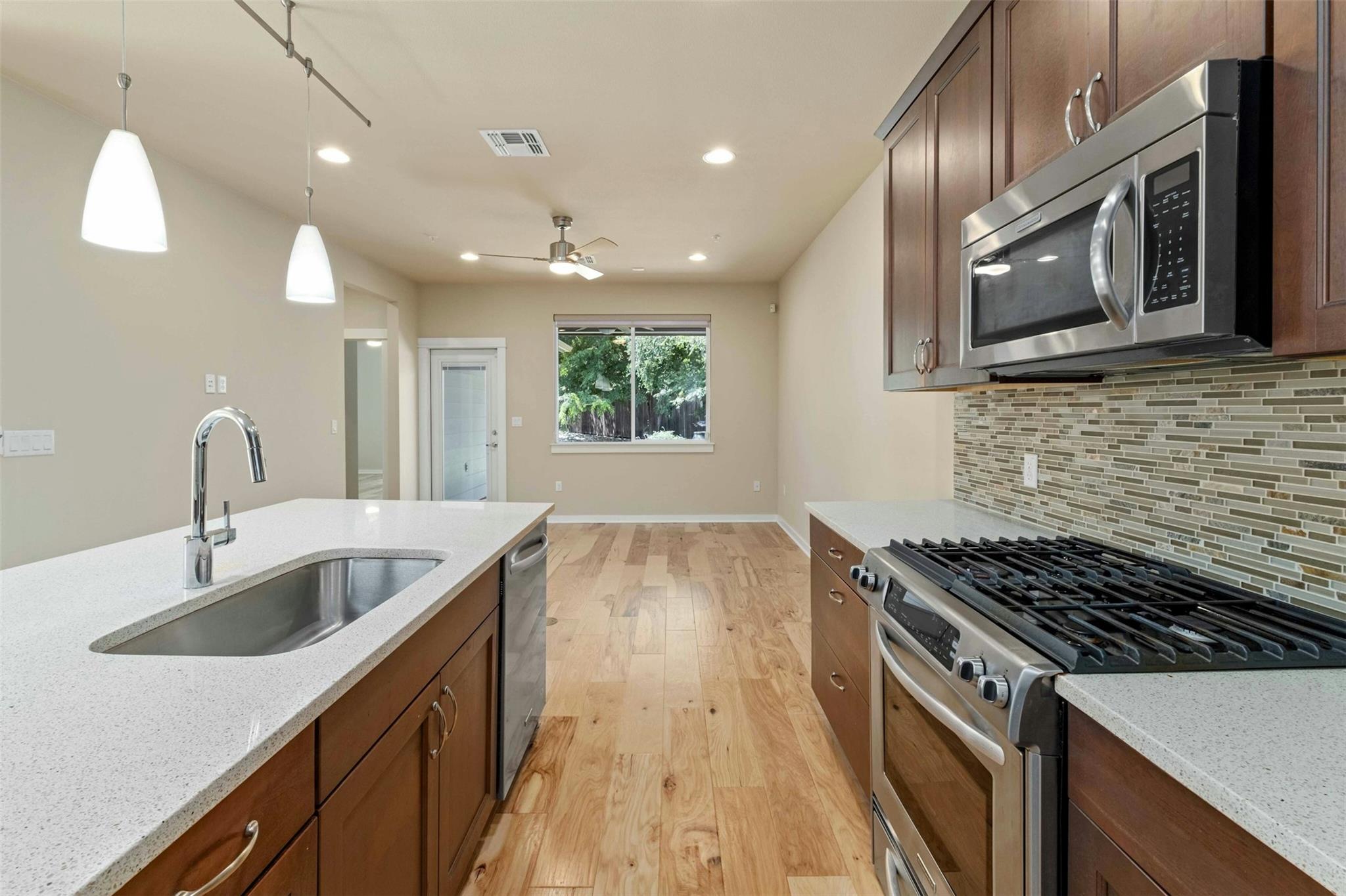 4008 Valley View Rd # B, Austin, TX 78704