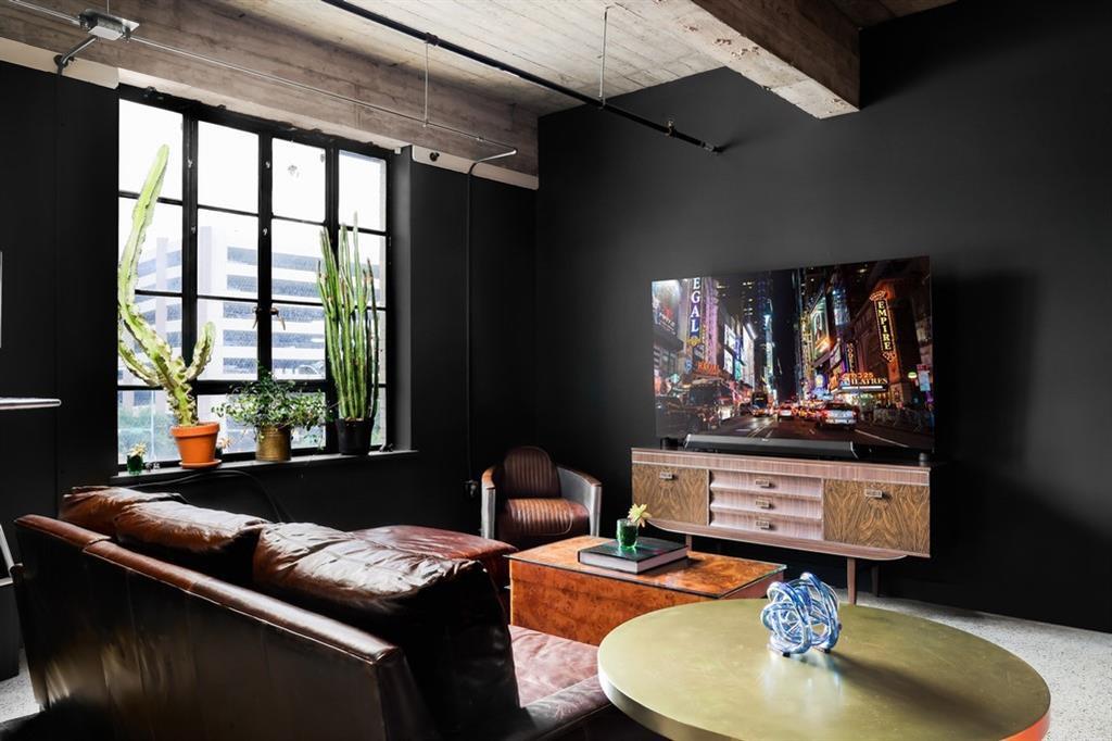 710 Colorado St # 4A, Austin, TX 78701