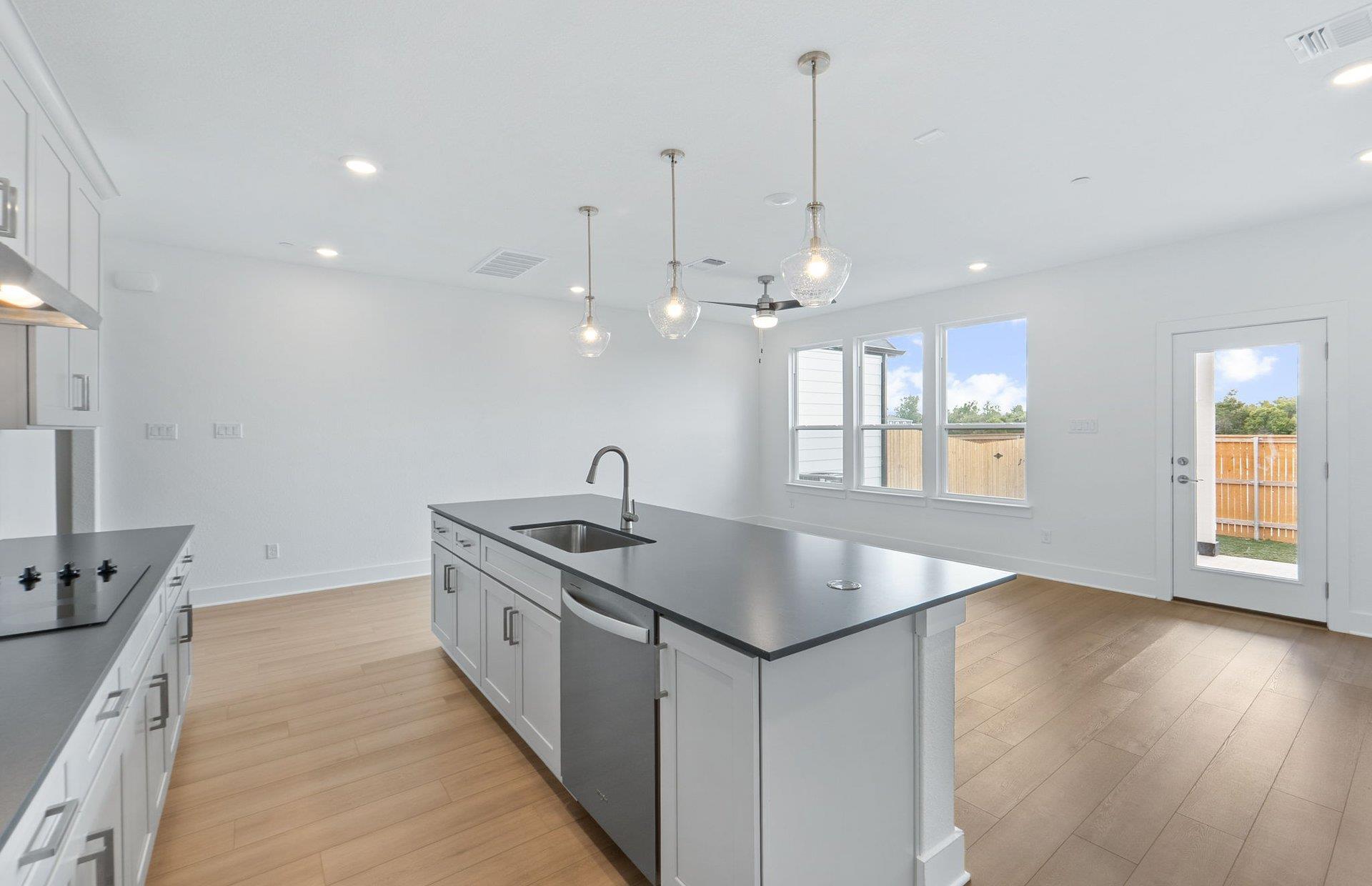 1955 Settlers Glen Dr # 4302, Round Rock, TX 78665