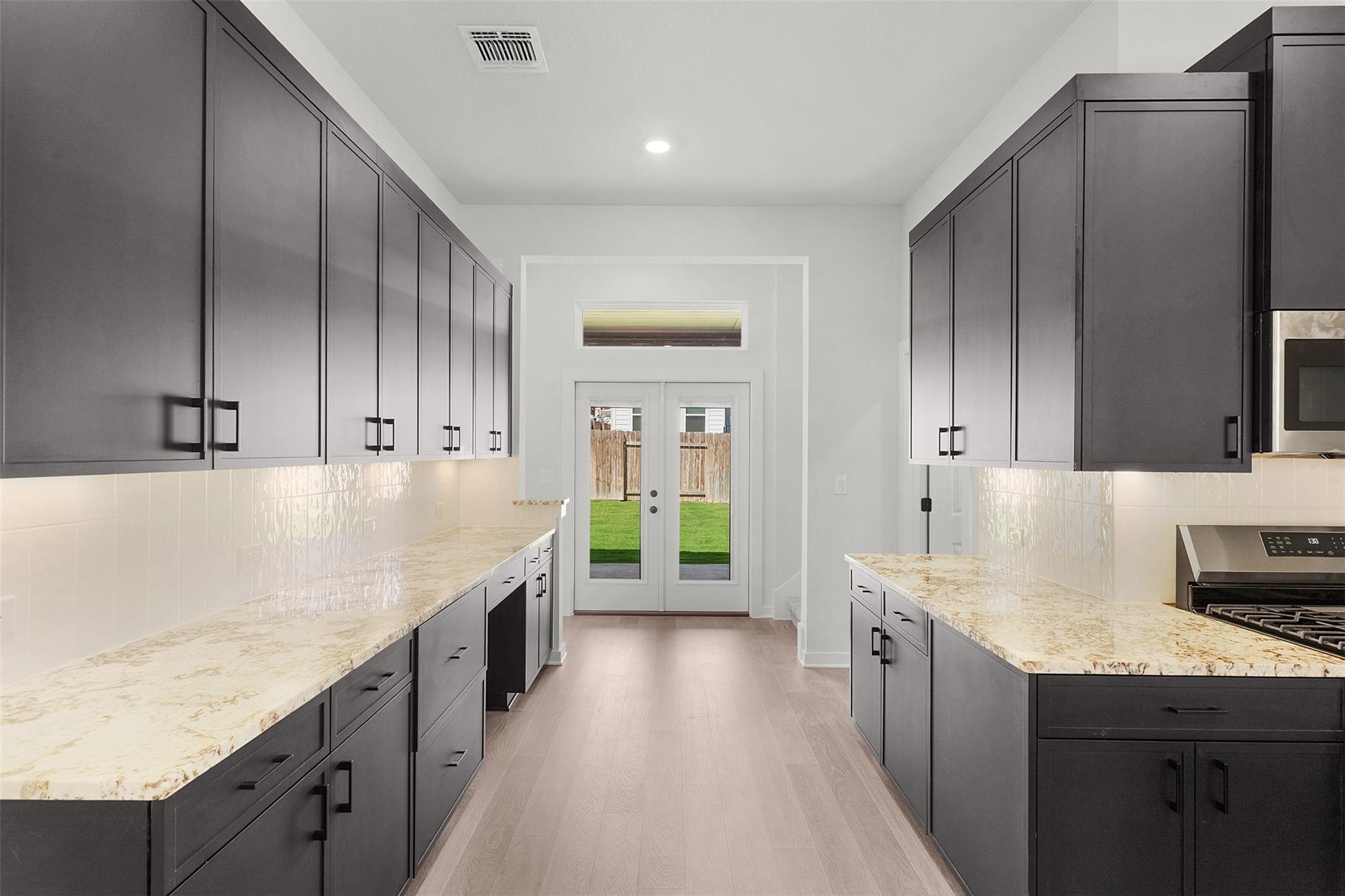 205 Horsemint Ln, Georgetown, TX 78633