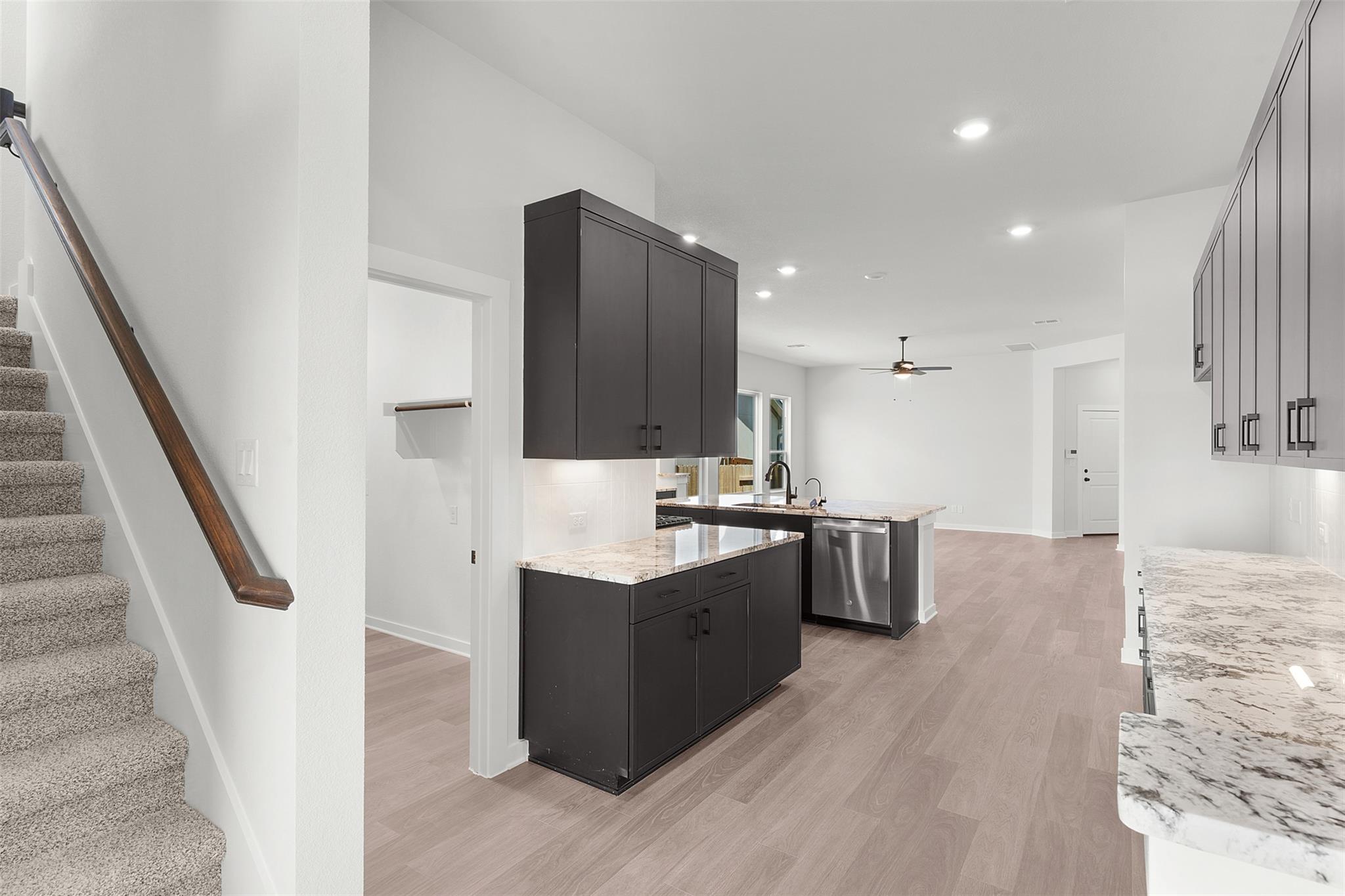 205 Horsemint Ln, Georgetown, TX 78633