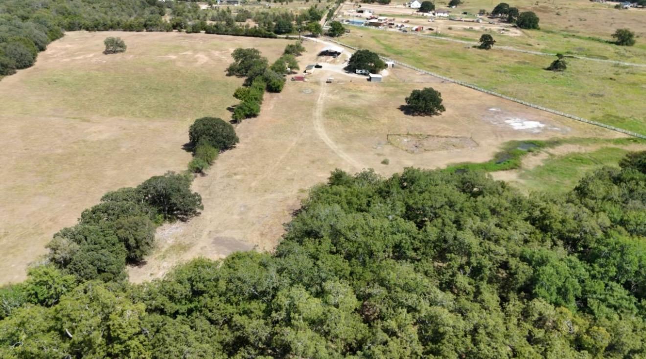 222 Powell Ln, Elgin, TX 78621