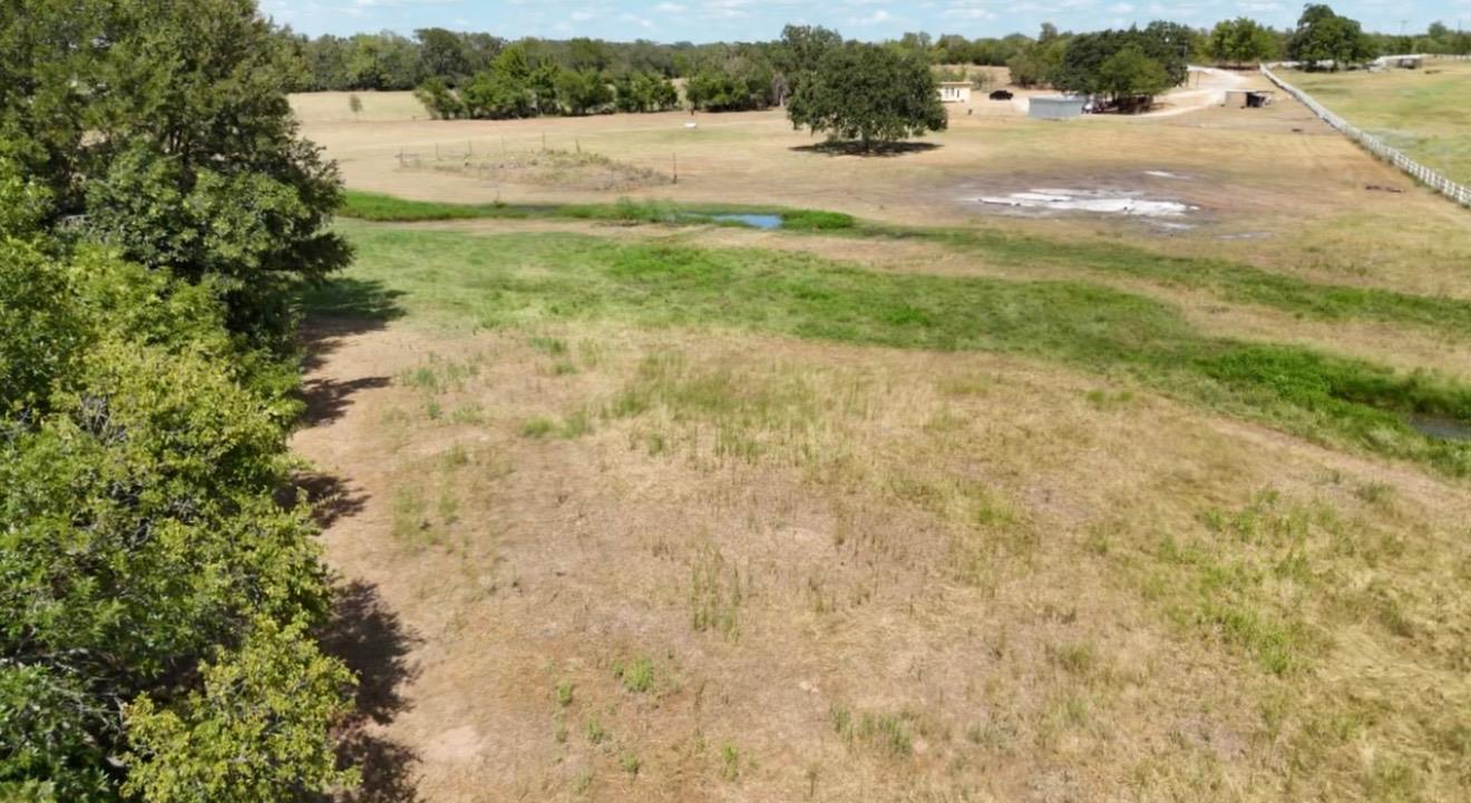 222 Powell Ln, Elgin, TX 78621