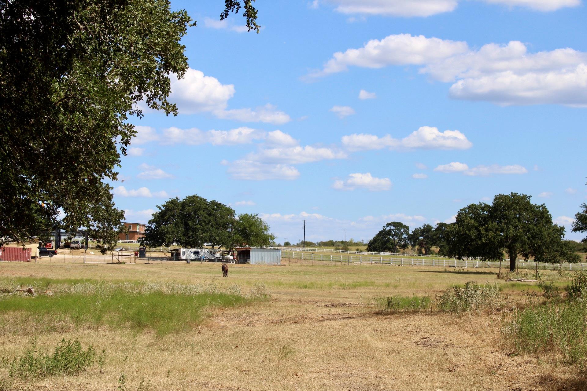 222 Powell Ln, Elgin, TX 78621