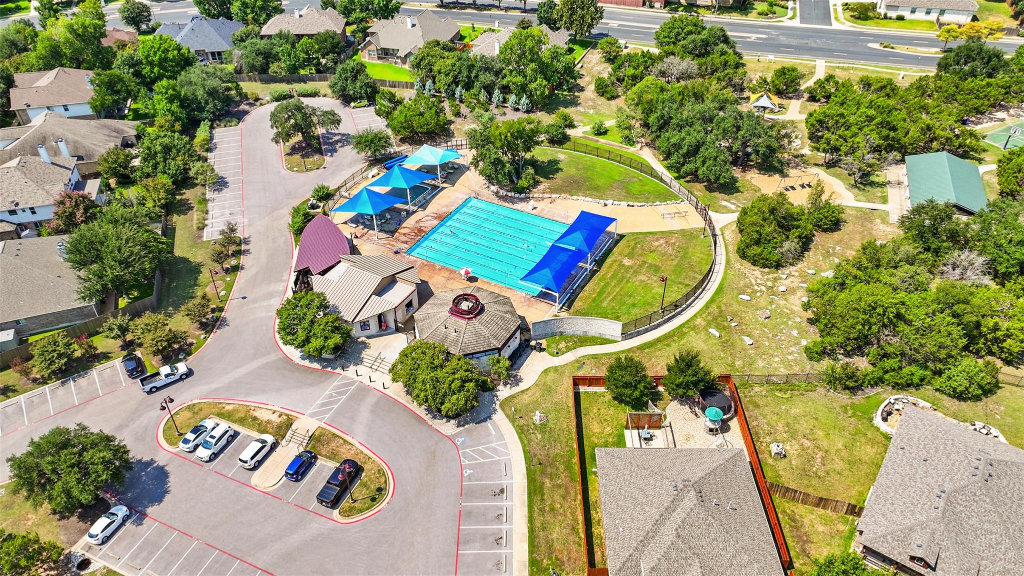 121 E Adelanta Pl, Round Rock, TX 78681
