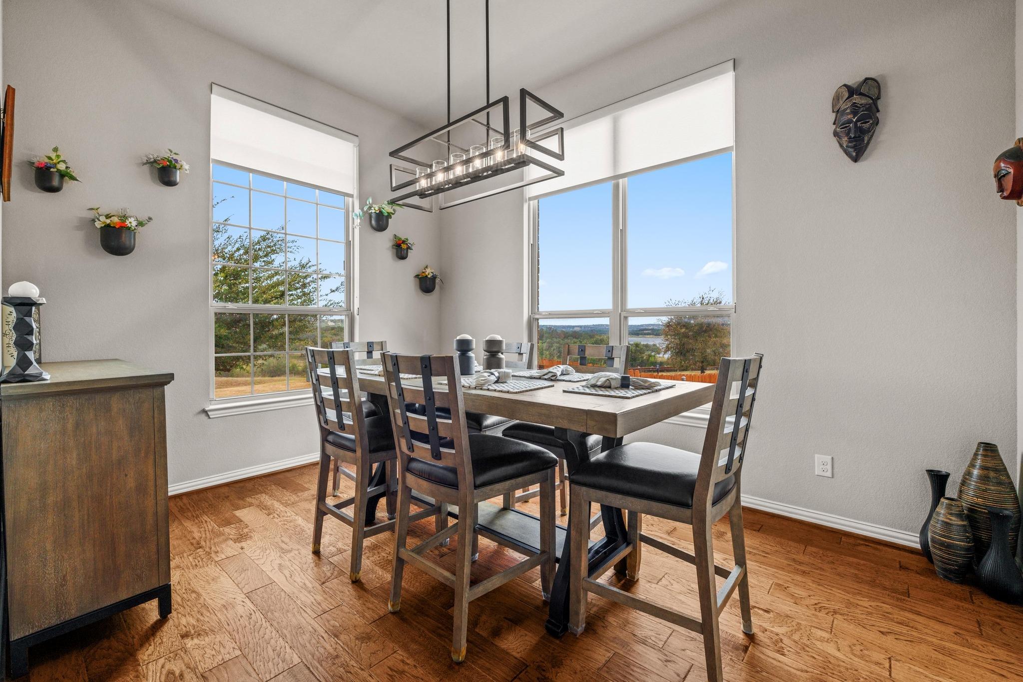 7300 Tessera Pkwy, Lago Vista, TX 78645