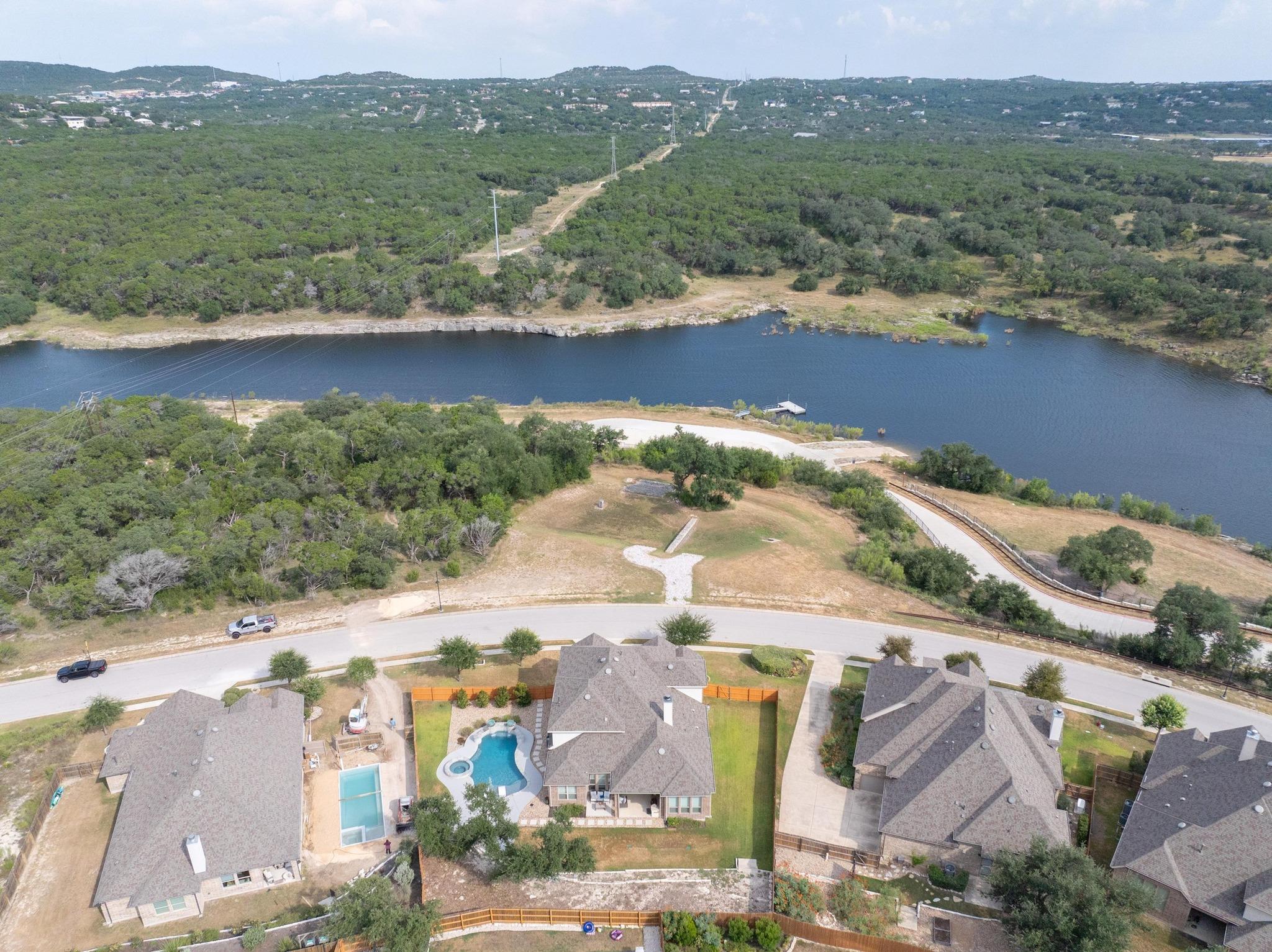 7300 Tessera Pkwy, Lago Vista, TX 78645