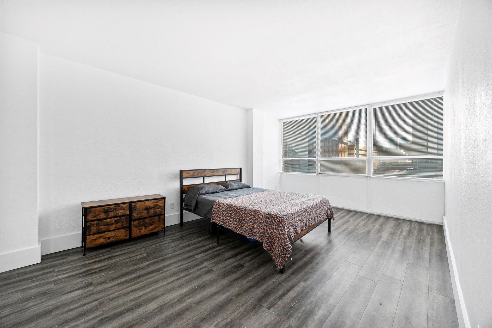 1800 Lavaca St # A-201, Austin, TX 78701