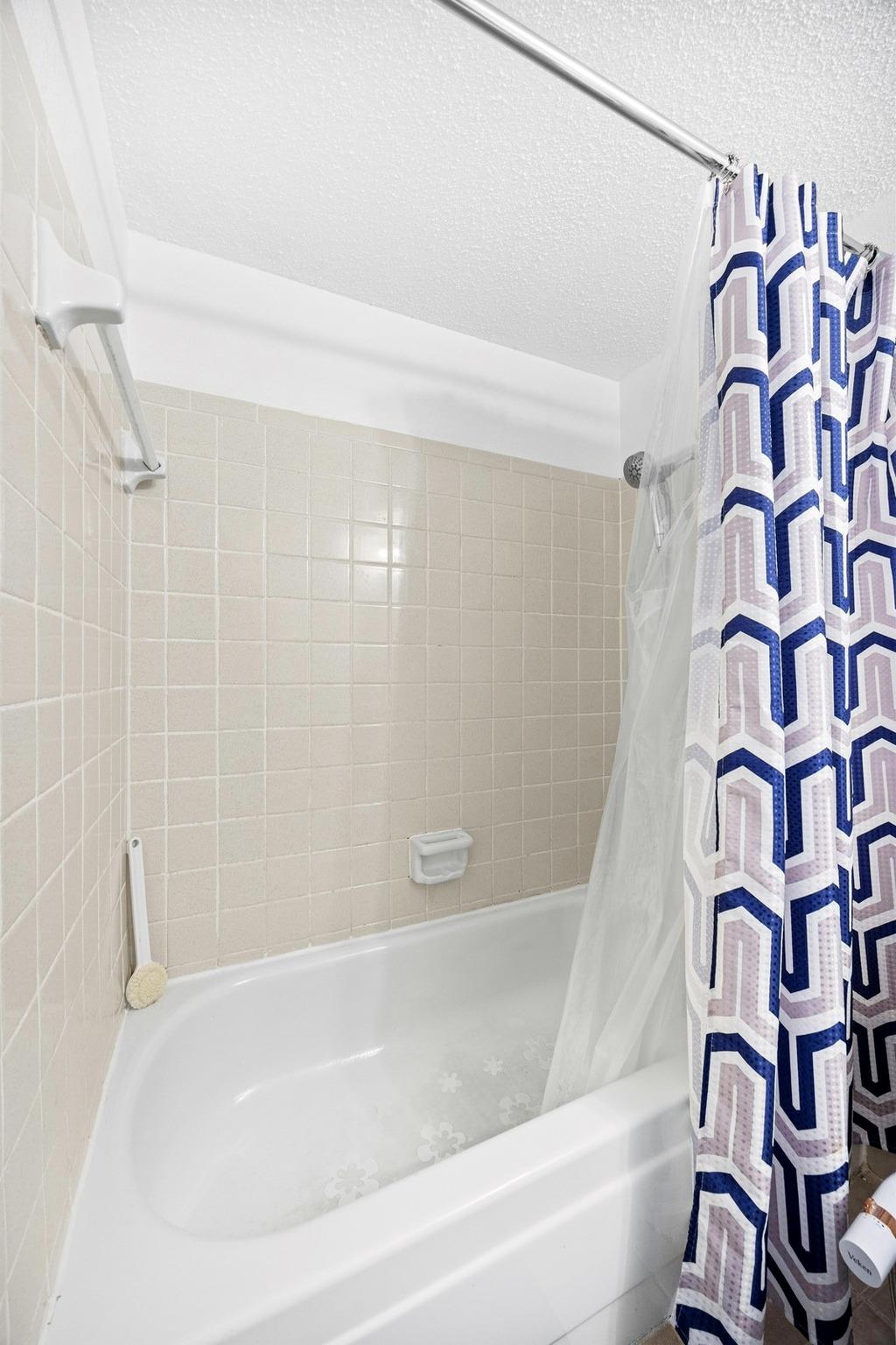 1800 Lavaca St # A-201, Austin, TX 78701