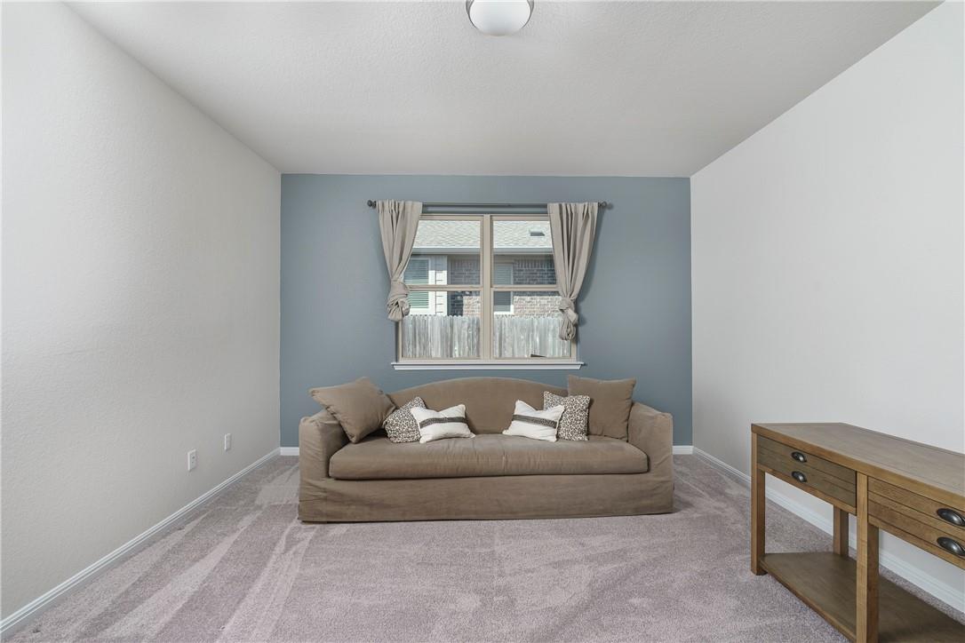 100 W Highfield St, Hutto, TX 78634