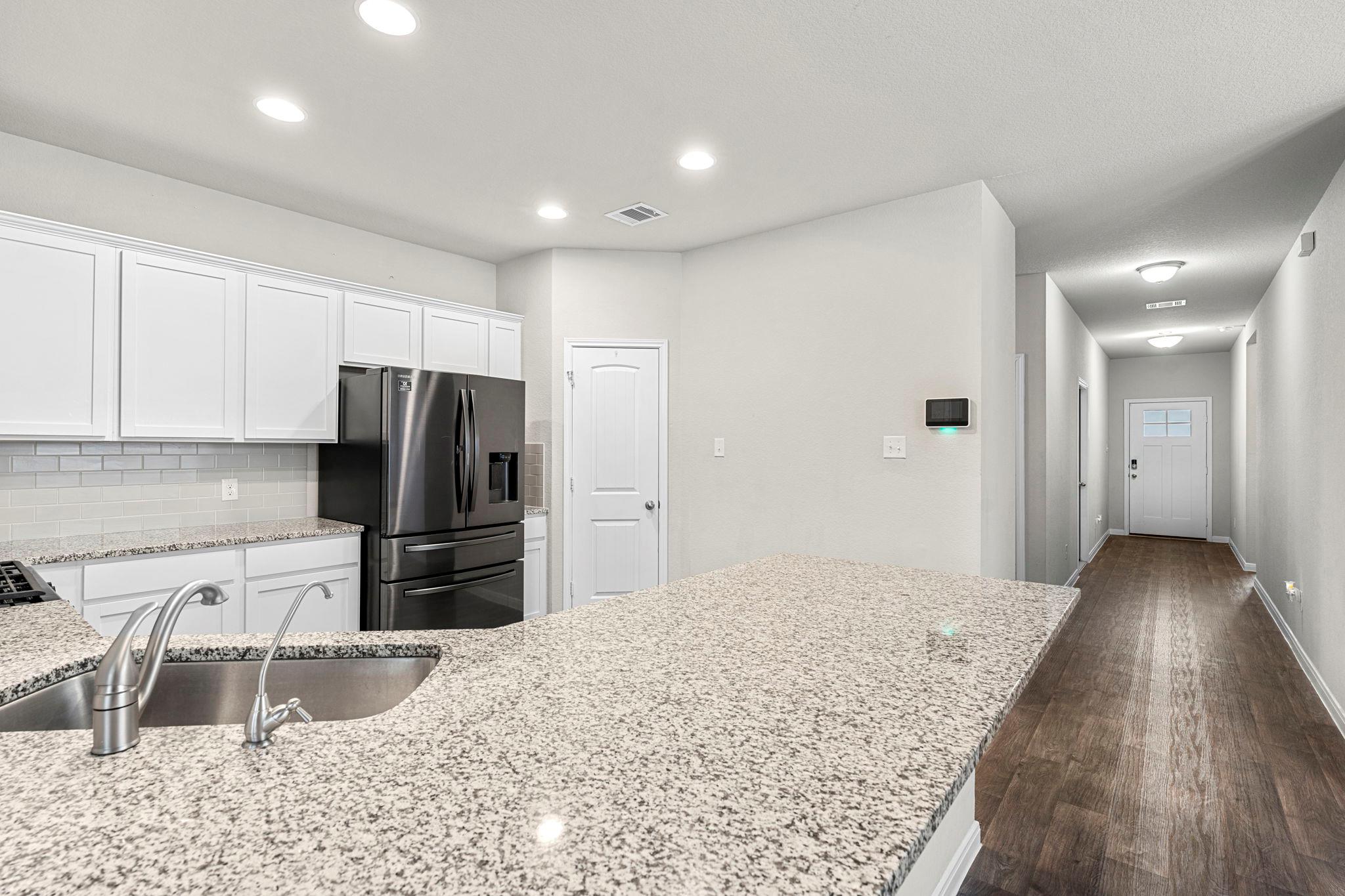 453 Apache Plum Dr, Kyle, TX 78640