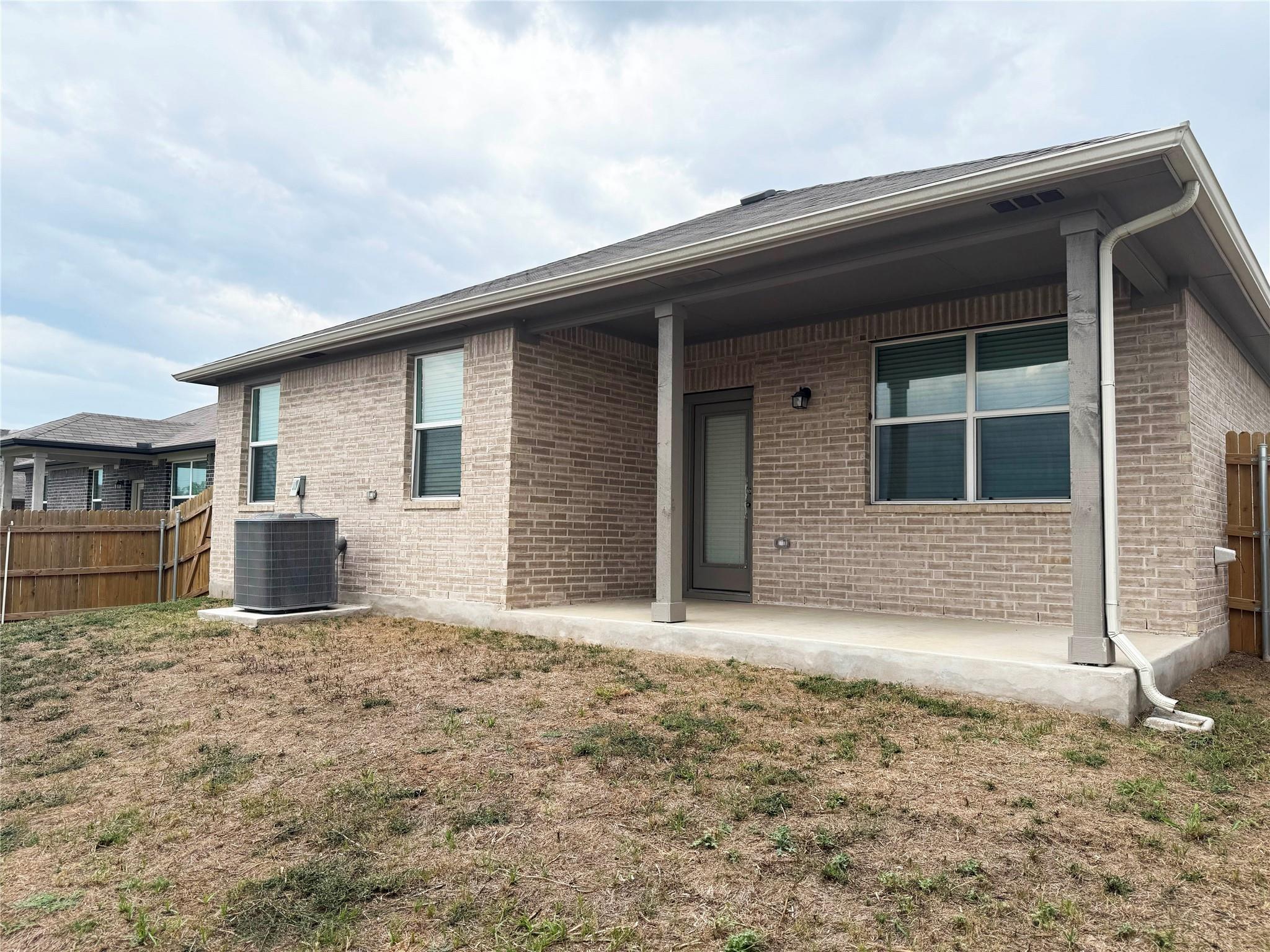 453 Apache Plum Dr, Kyle, TX 78640