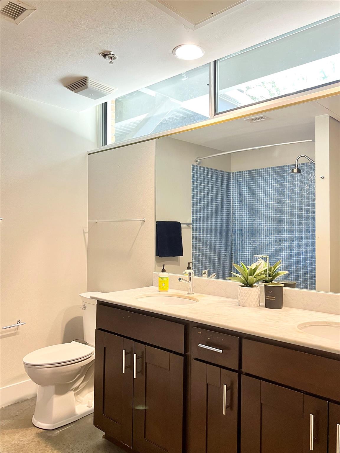 2205 N Lamar Blvd # 114, Austin, TX 78705