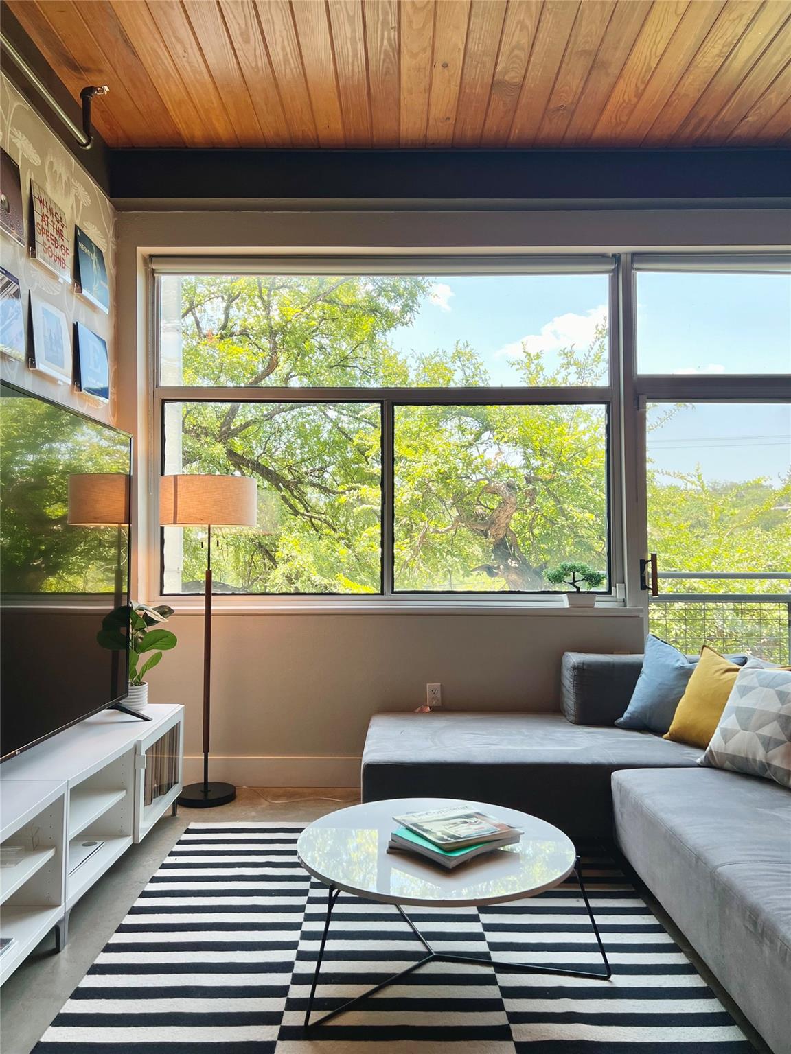 2205 N Lamar Blvd # 114, Austin, TX 78705