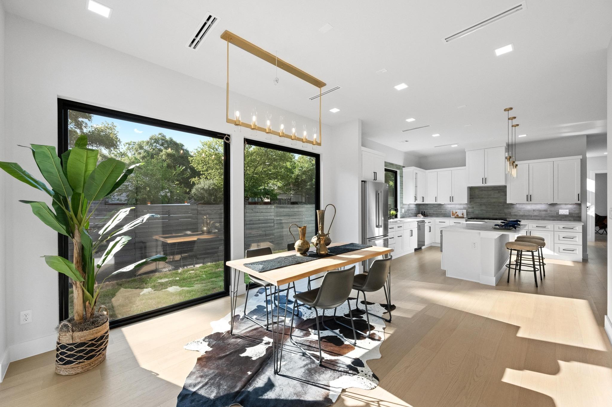 2201 Arpdale St, Austin, TX 78704