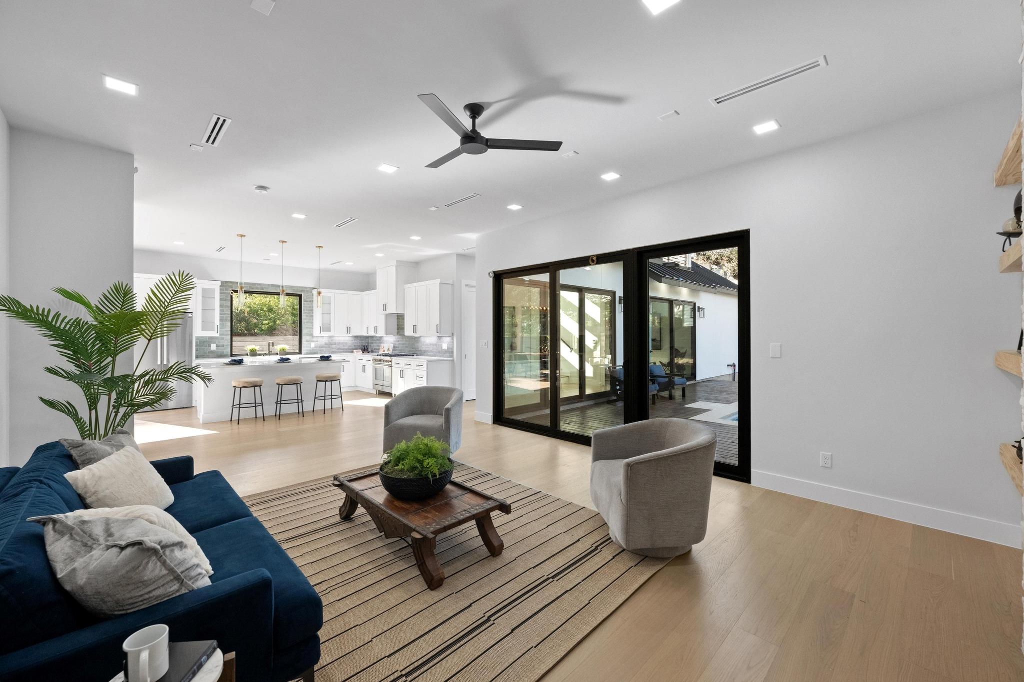 2201 Arpdale St, Austin, TX 78704