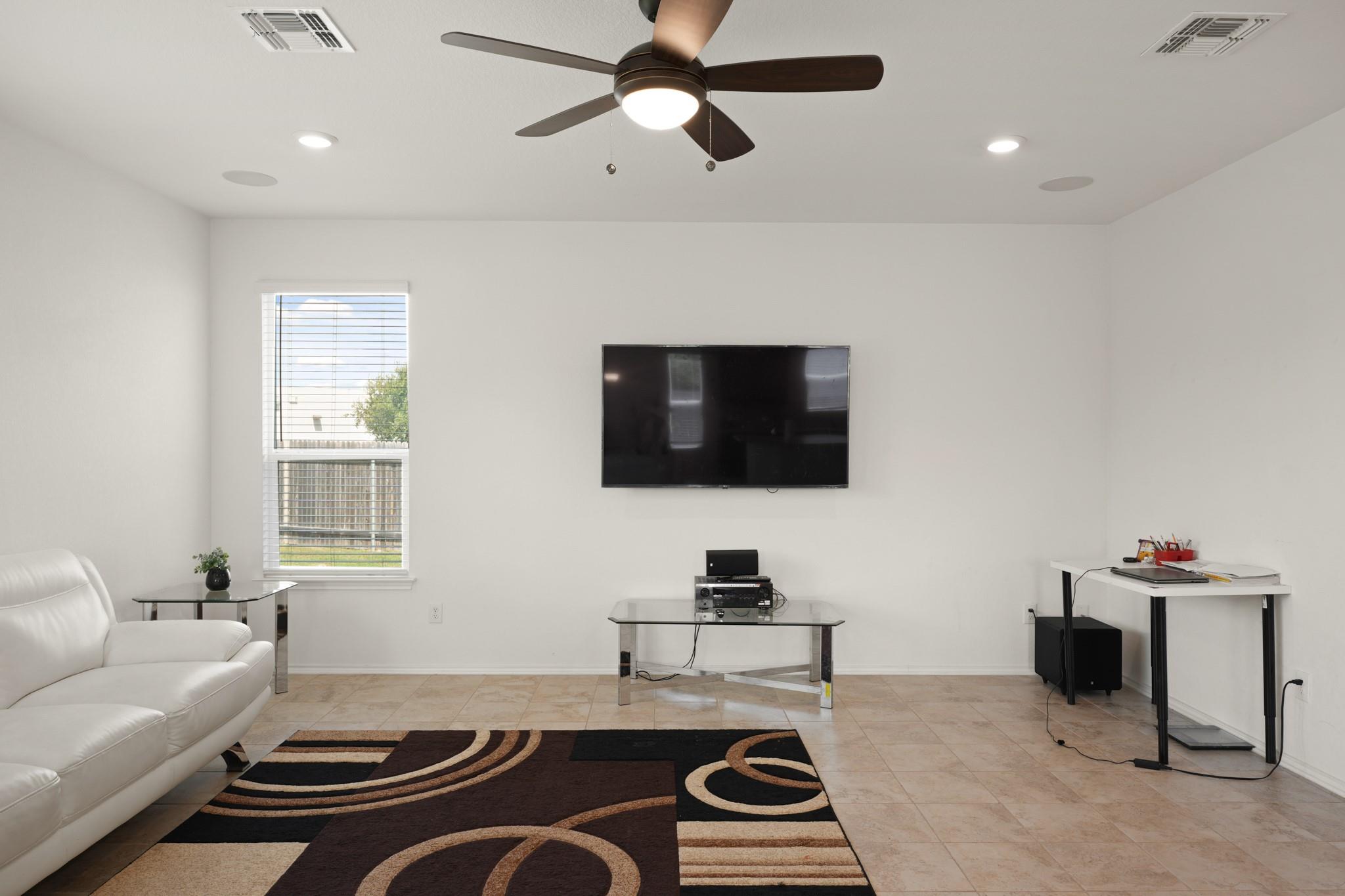 538 Thunder Valley Trl, Georgetown, TX 78626