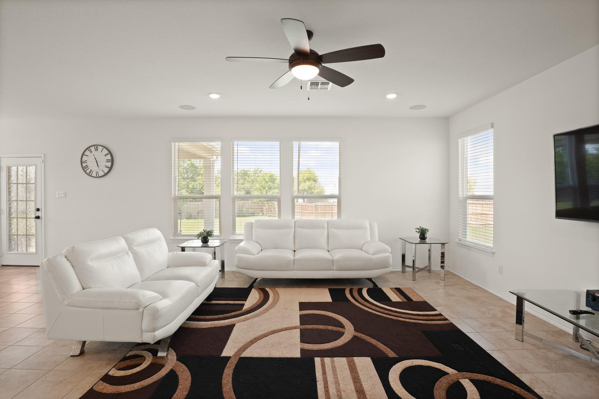 538 Thunder Valley Trl, Georgetown, TX 78626