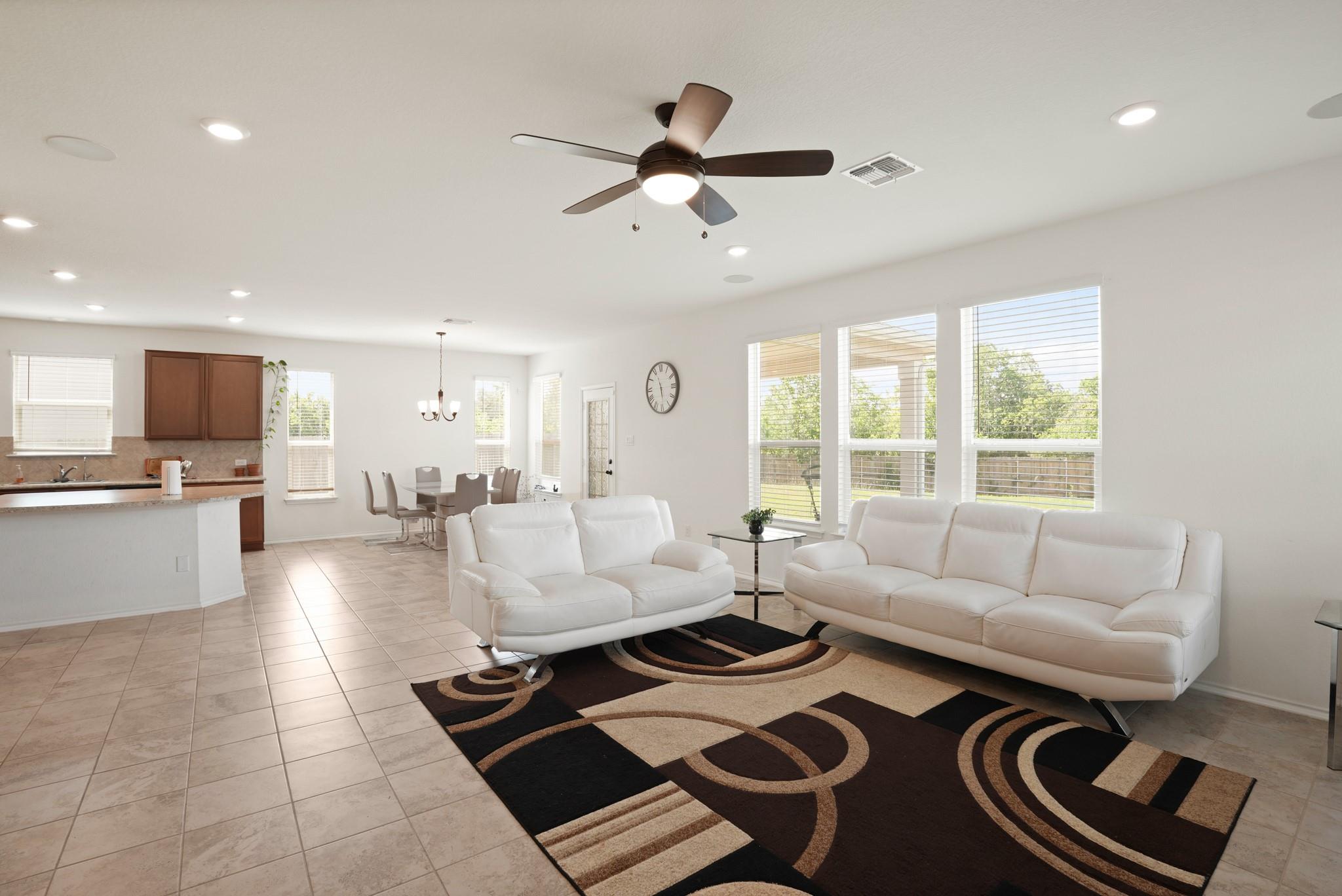 538 Thunder Valley Trl, Georgetown, TX 78626