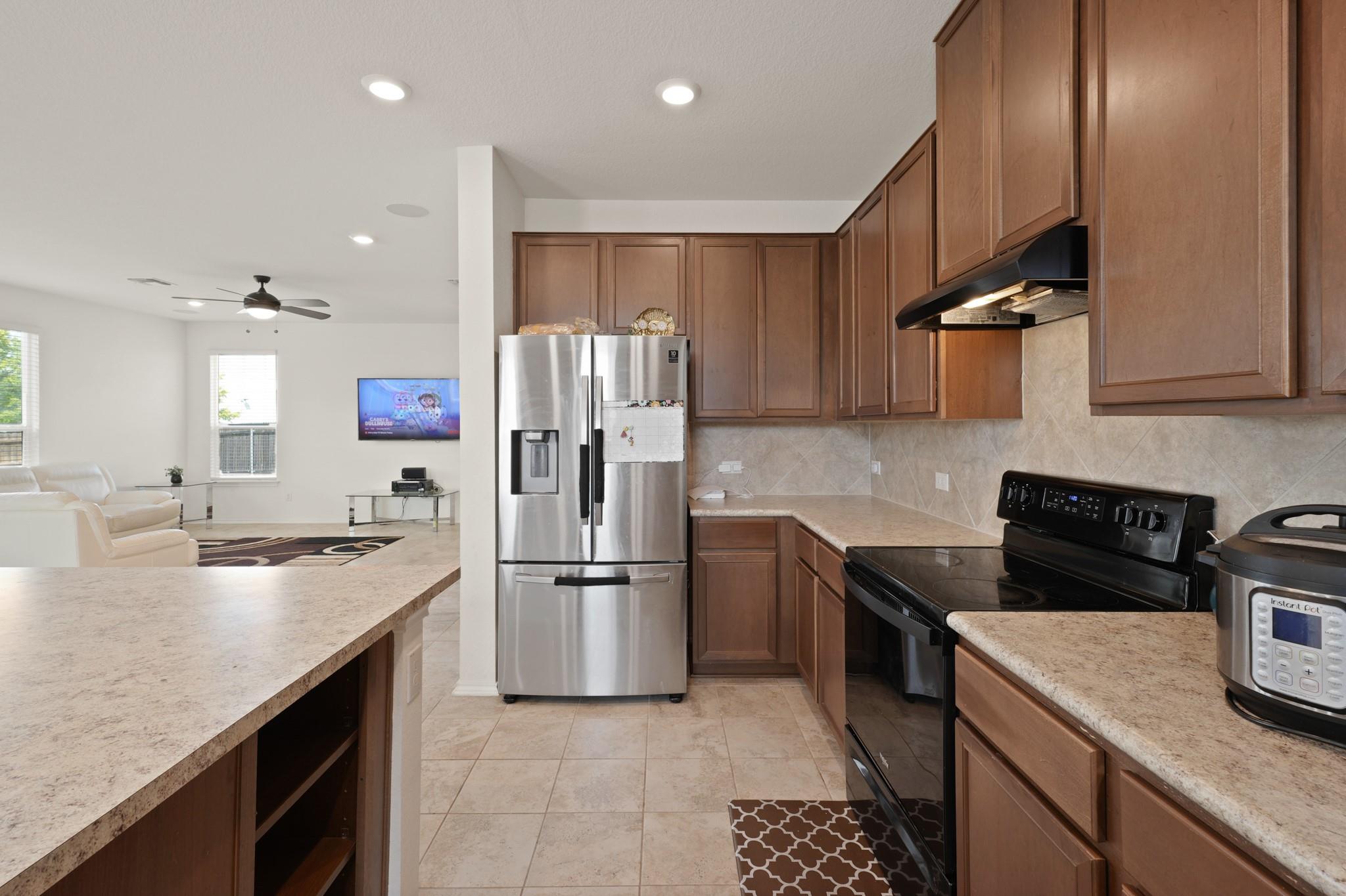 538 Thunder Valley Trl, Georgetown, TX 78626