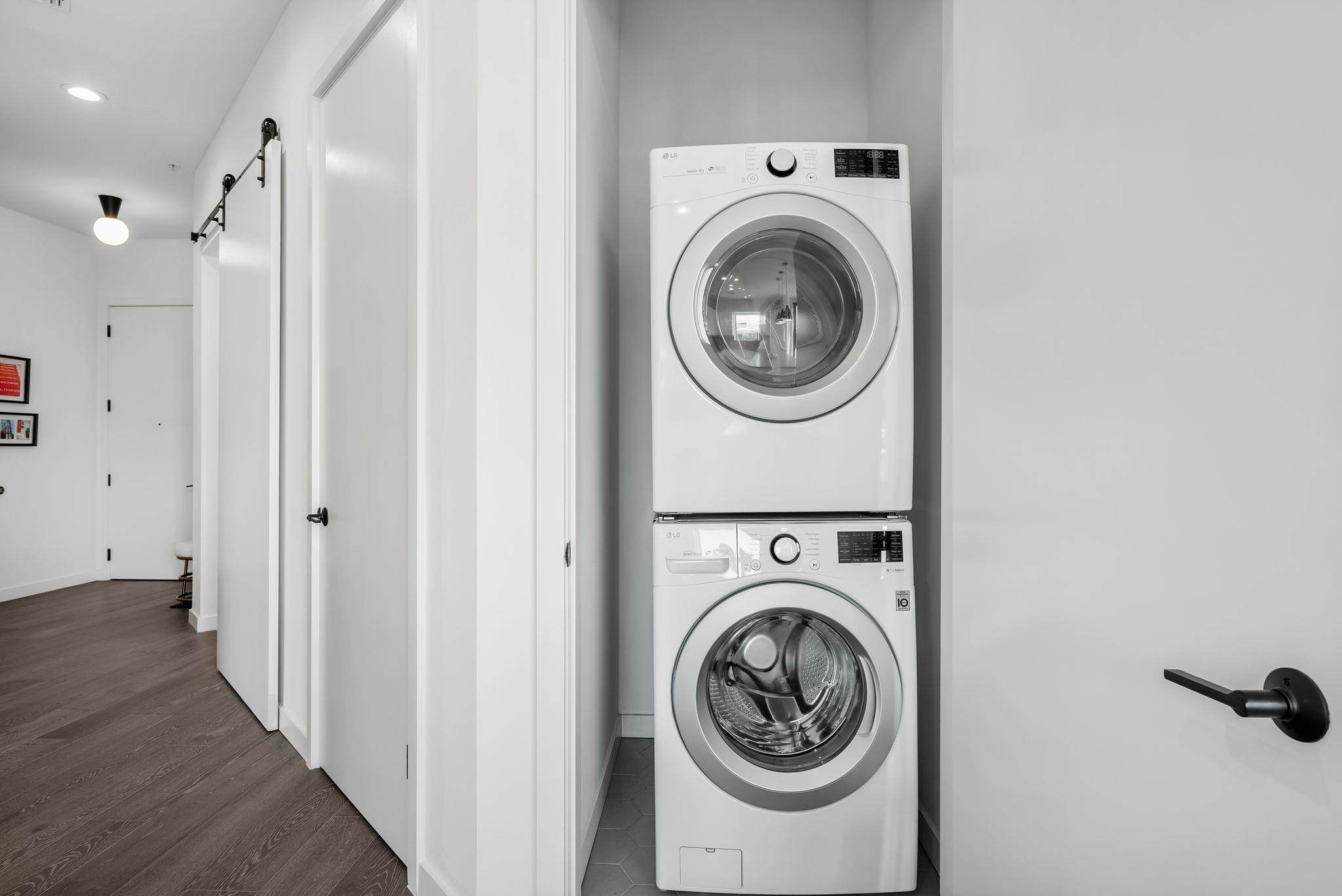 800 Embassy Dr # 337, Austin, TX 78702