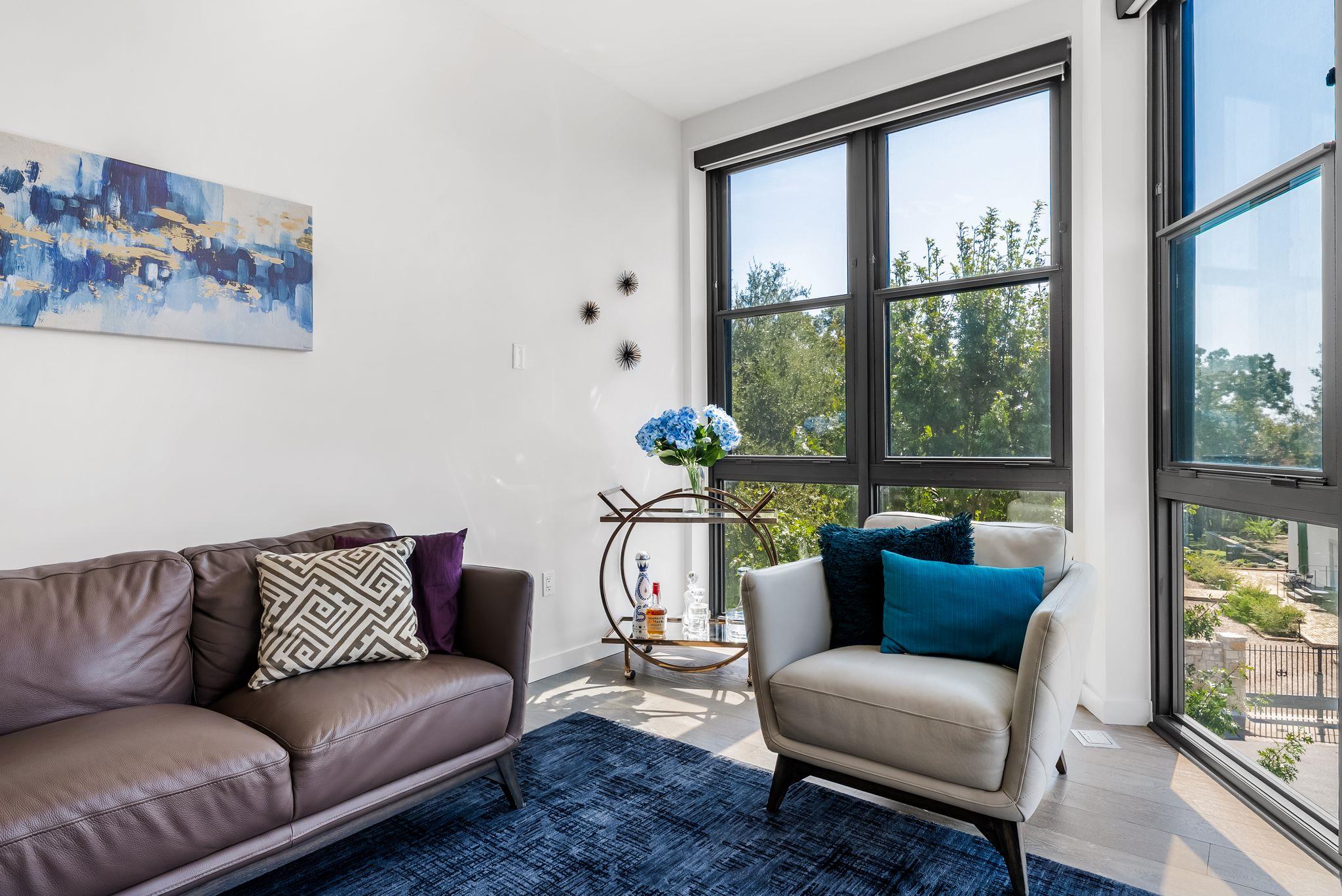 800 Embassy Dr # 337, Austin, TX 78702